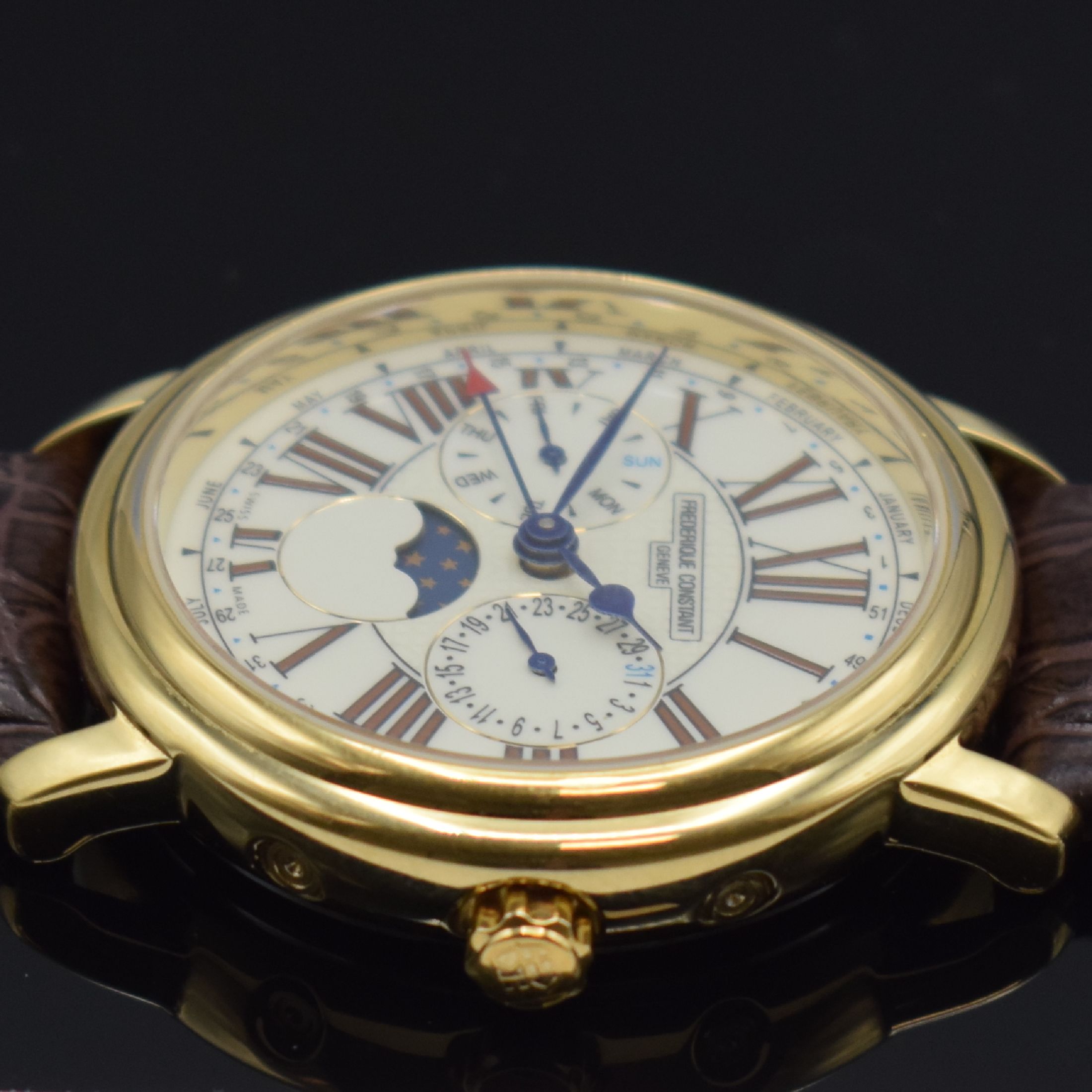 Detail g: FREDERIQUE CONSTANT Classics Business Timer Herrenarmbanduhr mit Kalender Referenz FC270x3P4/5/6, Schweiz um 2010, quarz, verg.Gehäuse, Boden ...