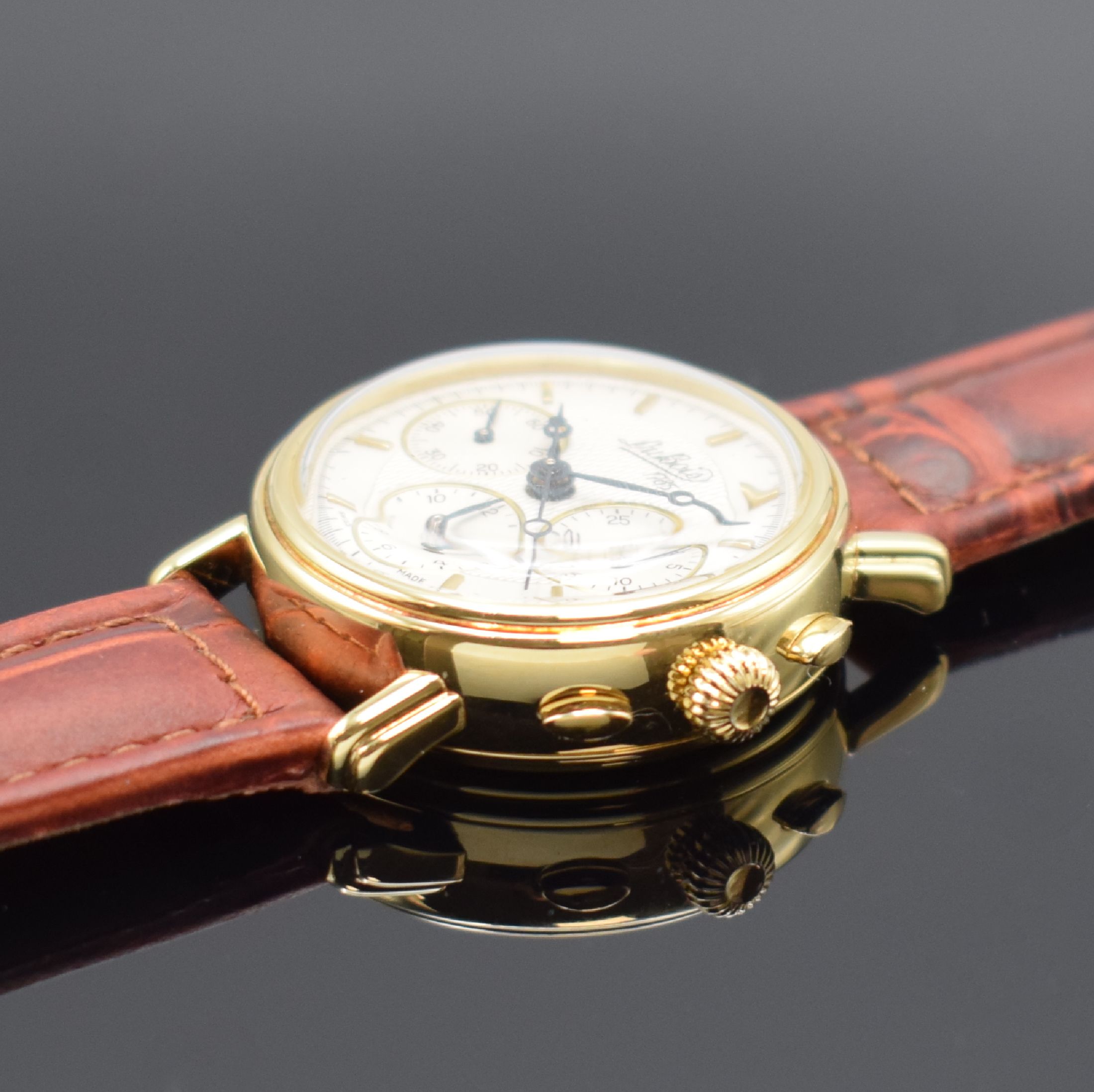 Detail b: DU BOIS seltener Armbandchronograph in GG 750/000, Handaufzug, Schweiz 1990er Jahre, beids. vergl., Boden aufgedr., silb. Zifferbl. m. aufgel. ...