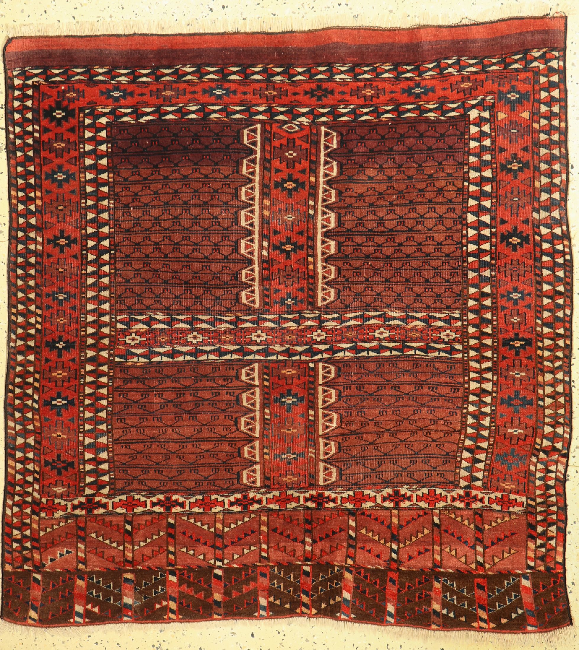 Arabachi Engsi antik, Turkmenistan, 19.Jhd,Wolle auf Wolle, ca. 140 x 133 cm, EHZ: 3