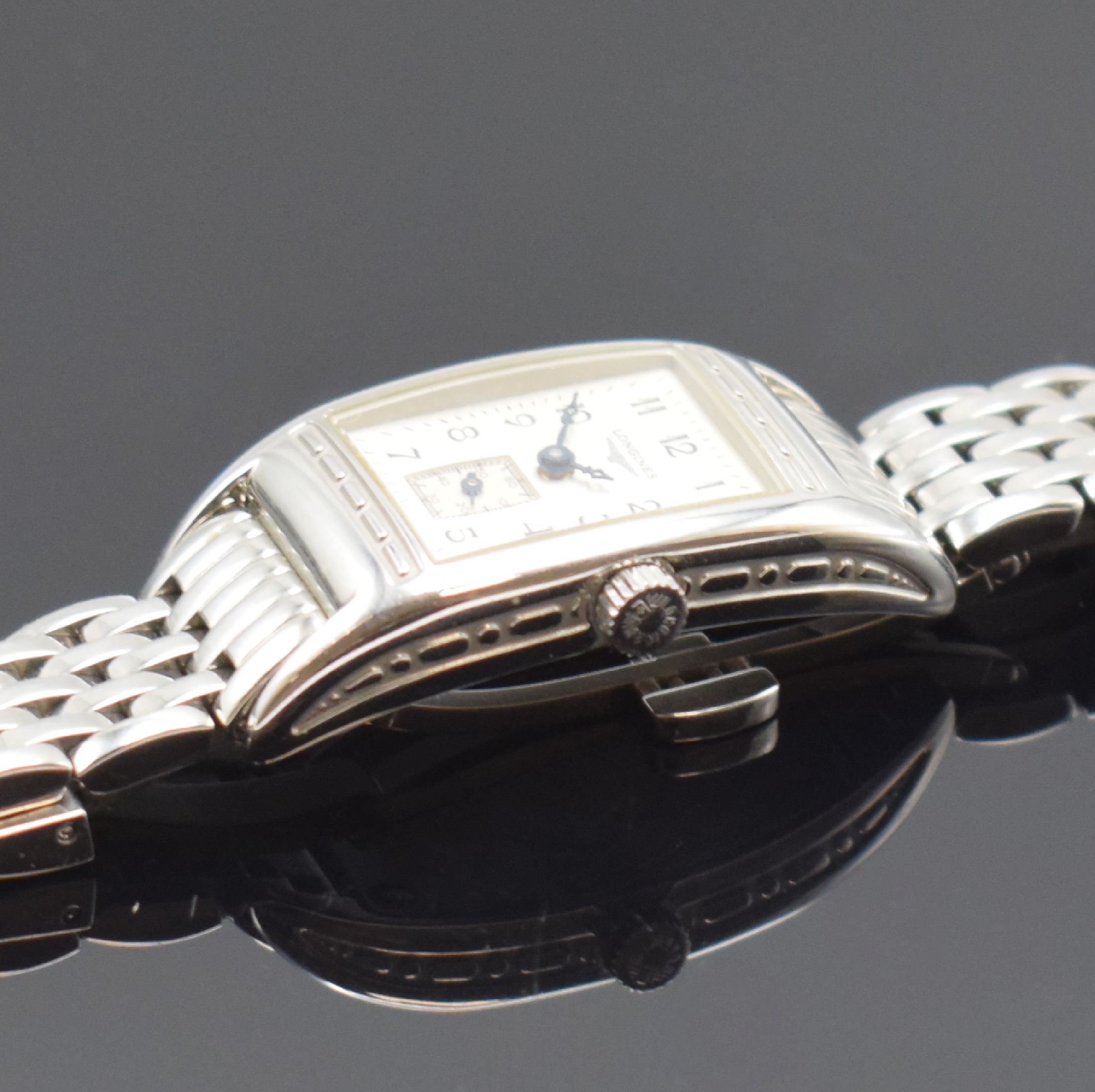 Detail c: LONGINES Damenarmbanduhr BelleArti, Schweiz um 2010, Edelstahlgeh. inkl. Gliederband m. dopp. Faltschl., quarz, Boden 4-fach verschr., Geh. nach ...