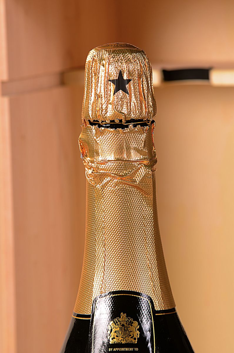 Detail a: 1 Flasche Salmanzar, Moet & Chandon, Brut Imperial, Champagner, 12 % vol, 9 Liter, in Holzkiste, aus ehem. Restaurantbestand, nicht verkostet