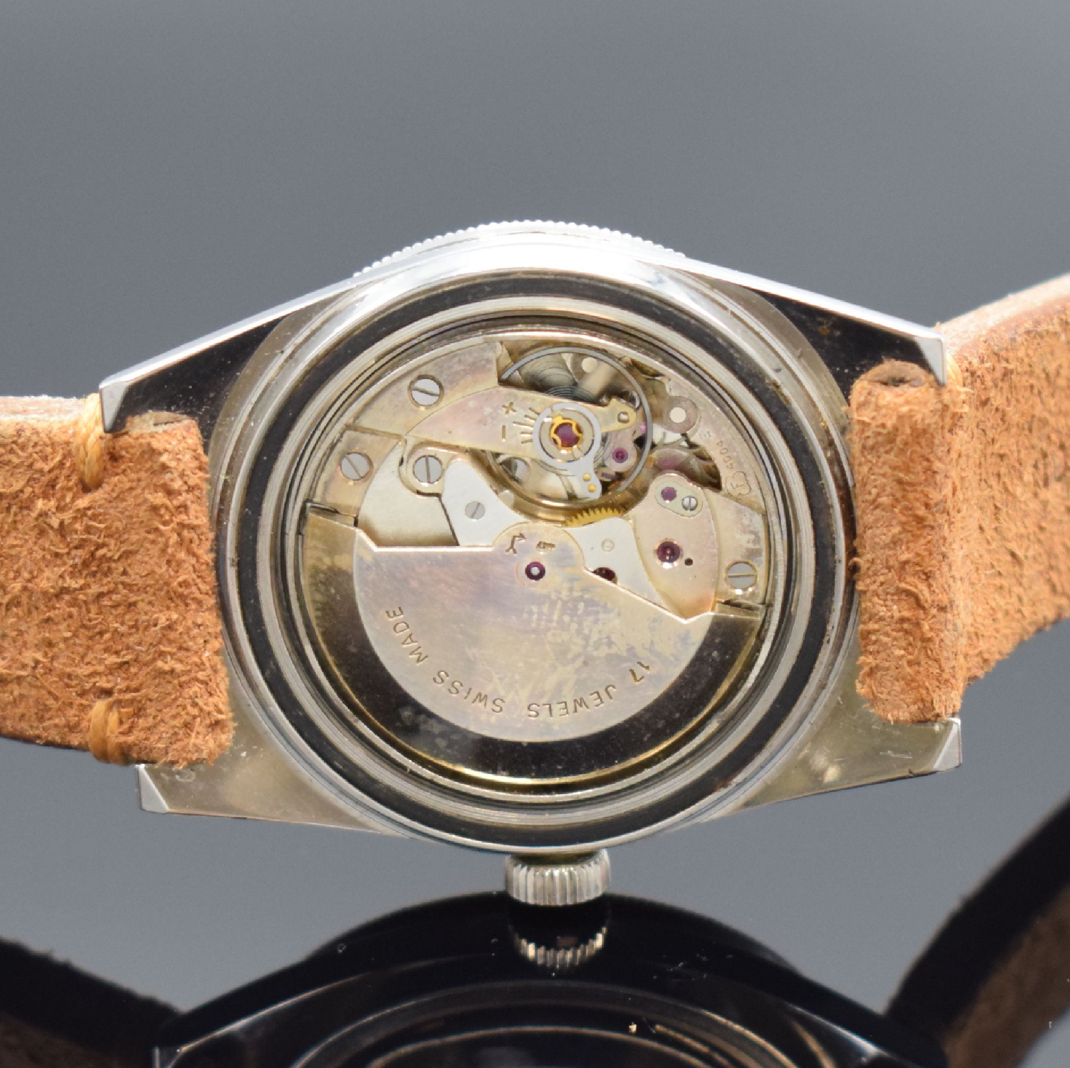 Detail e: LE CHEMINANT Master Mariner Herrensportuhr in Stahl, Schweiz um 1960, Automatik, verschr. Geh., Stahl-Drehlünette m. 60er-Tlg., schwarzes Zifferbl. ...