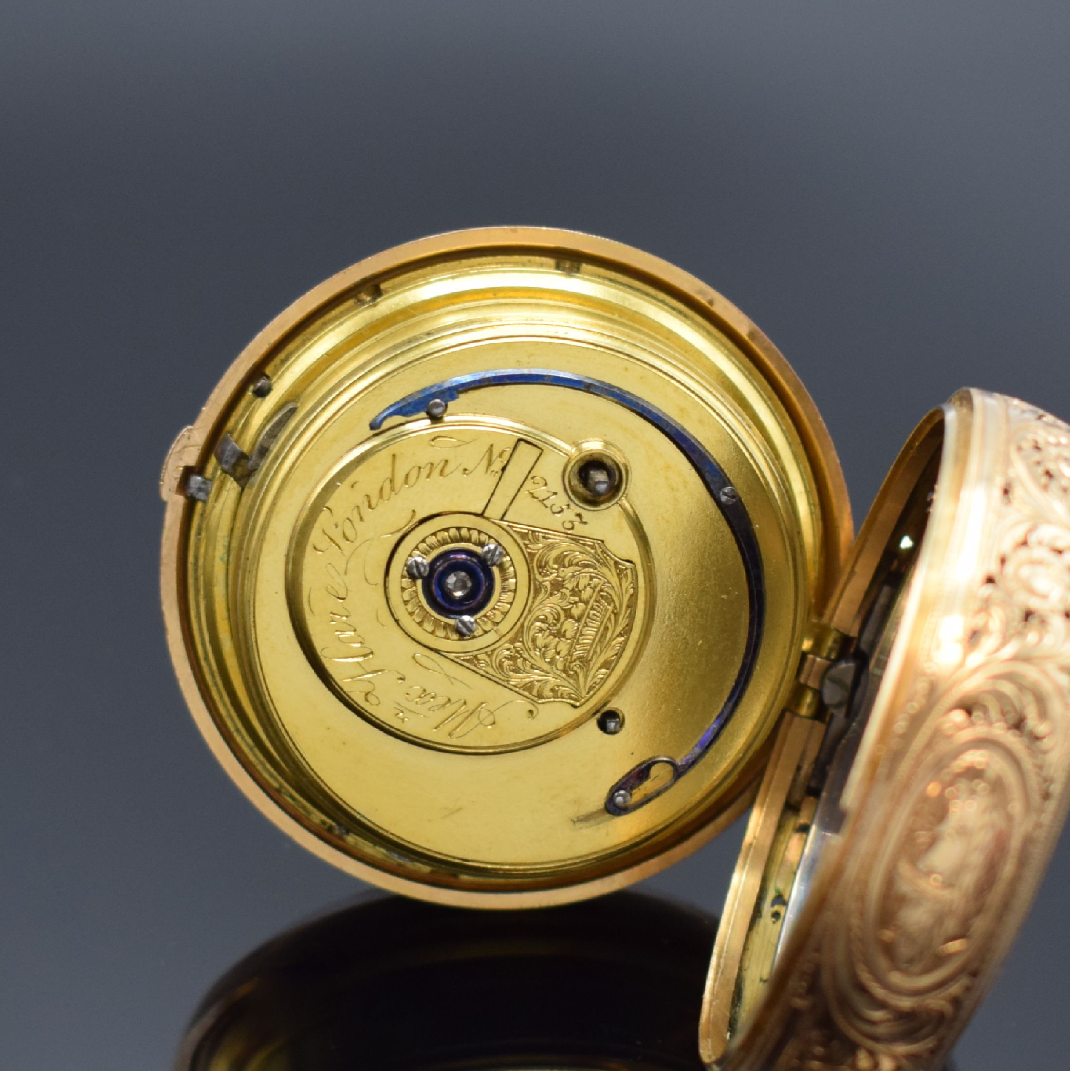 Detail e: ALEX. HARE London sehr schwere Duplex- Taschenuhr mit 1/4-Repetition in RG 750/000, England Hallmark 1815, Schlüsselaufzug, glattes Geh., seitl. ...