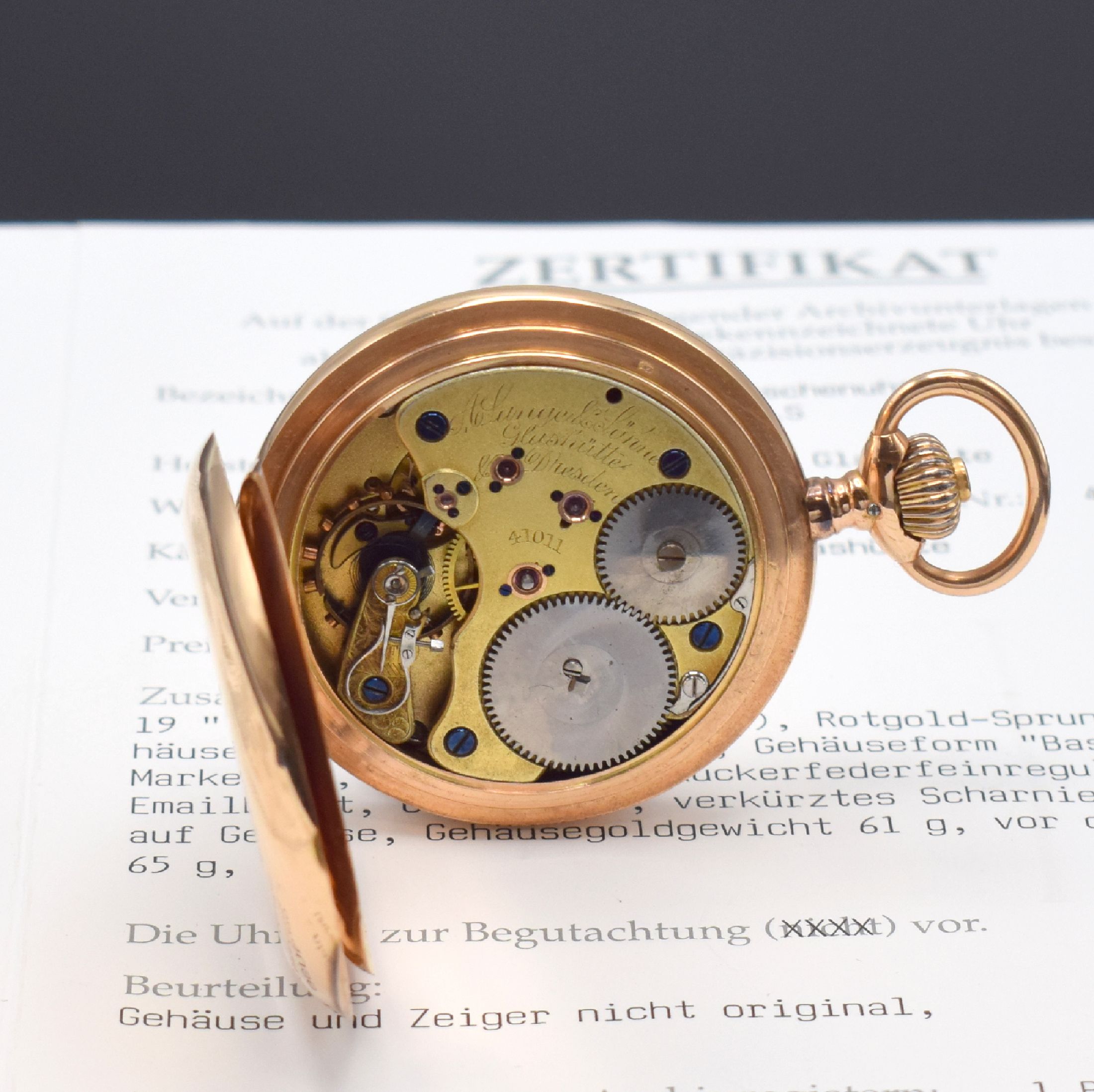 Detail d: A. LANGE & SÖHNE 1A Taschenuhrwerk im neutralen RG 585/000 Gehäuse, lt. beil. Stammbuchauszug wurde das Werk im original Gehäuse 1898 an RICHARD ...