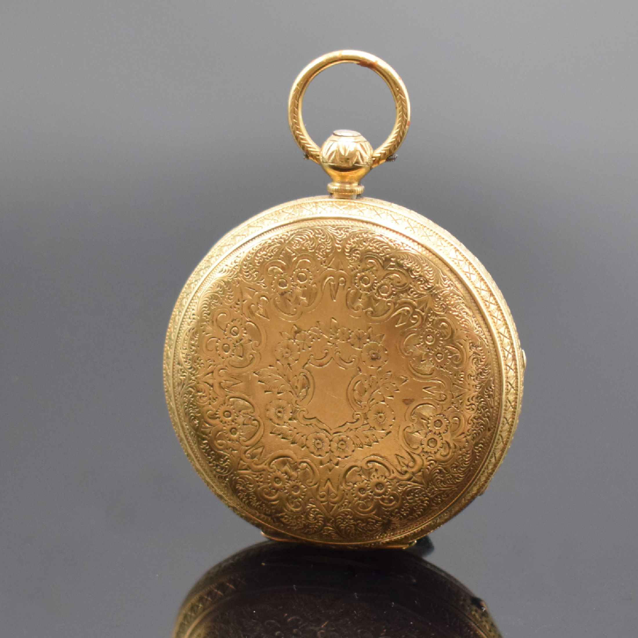 Detail a: A. MARKS & Co. Manchester offene Herrentaschenuhr mit Spitzzahnankerhemmung in RG 750/000, Hallmark Chester 1878, vollgrav. Geh., gold. Zifferbl. im ...