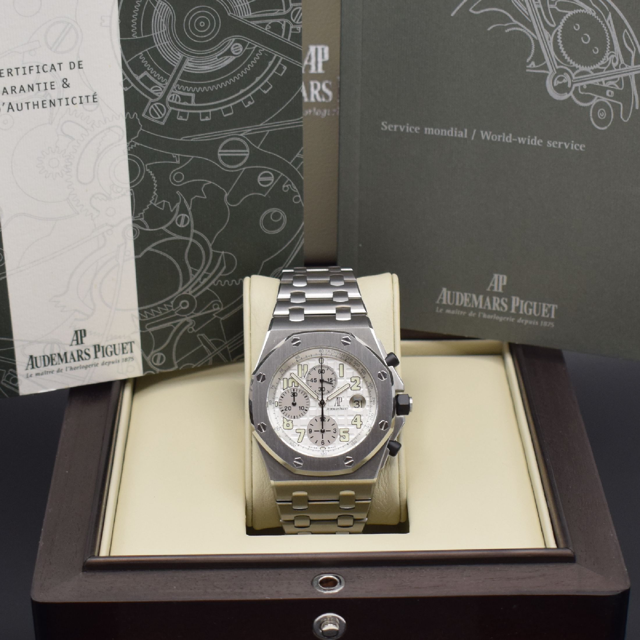 Detail g: AUDEMARS PIGUET Royal Oak Offshore Armbandchronograph Referenz 25721ST.OO.1000ST.07.A, Automatik, 3-teil. Gehäuse in Edelstahl inkl. Gliederband m. ...