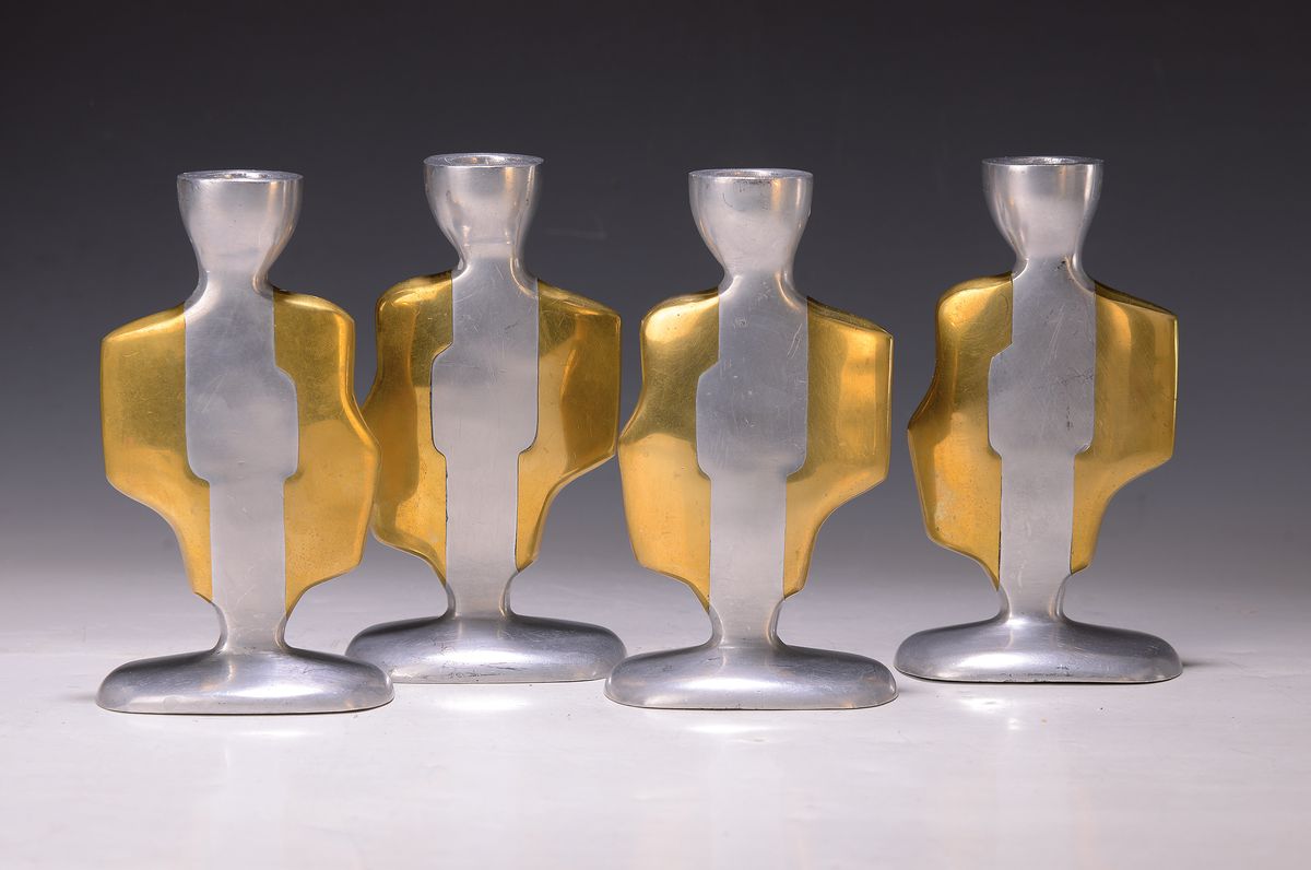 David Marshall, geb. 1942 Schottland, 4 Kerzenleuchter, Messing und Aluminium, H. je ca. 17cm