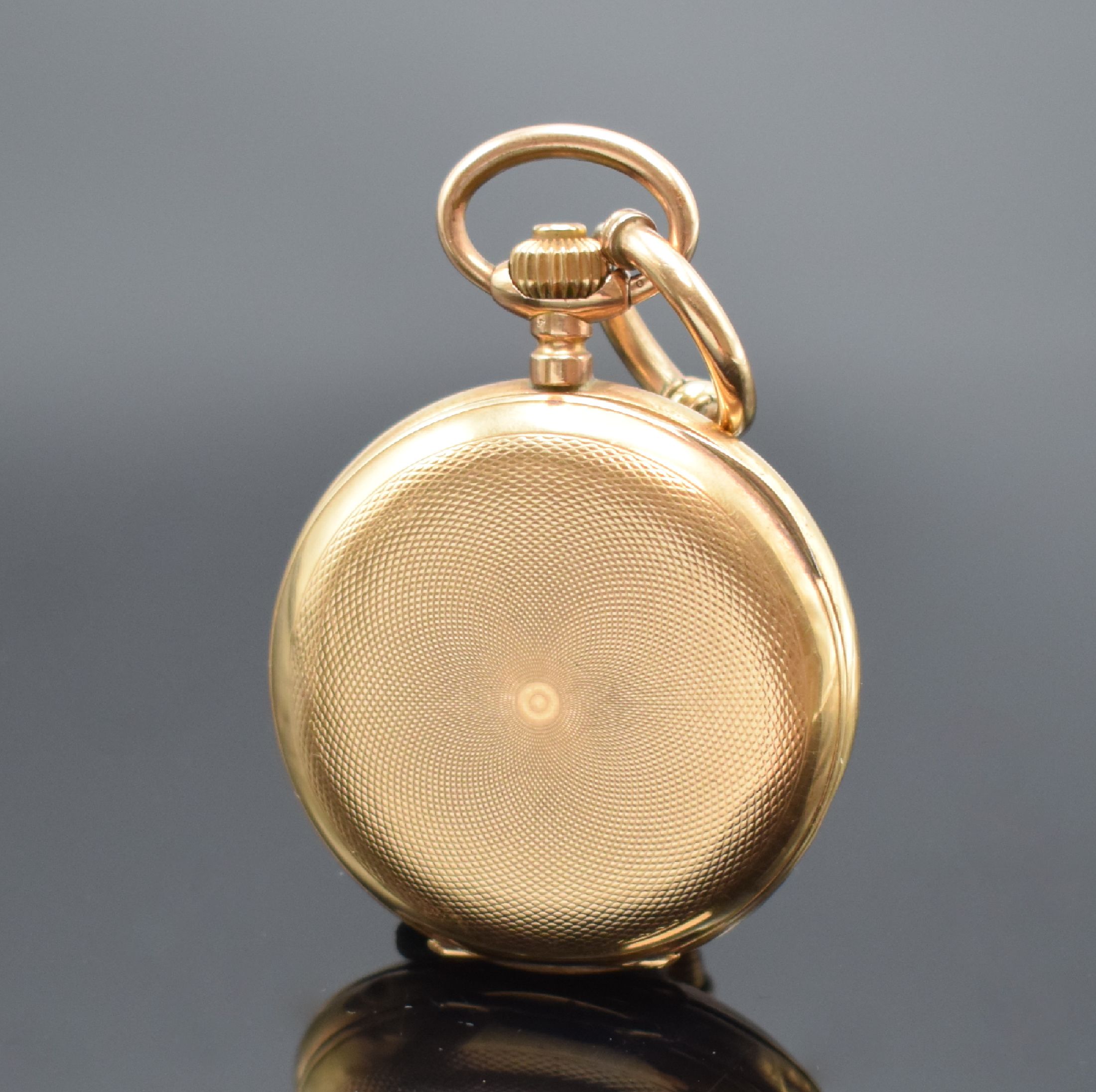 Detail c: FAUVETTE HAD. Savonette Herrentaschenuhr in RG 585/000, Schweiz um 1900, guill. 2-Deckel Goldgeh. dell., verg. Cuv., Emailzifferbl. m. röm. Std., ...