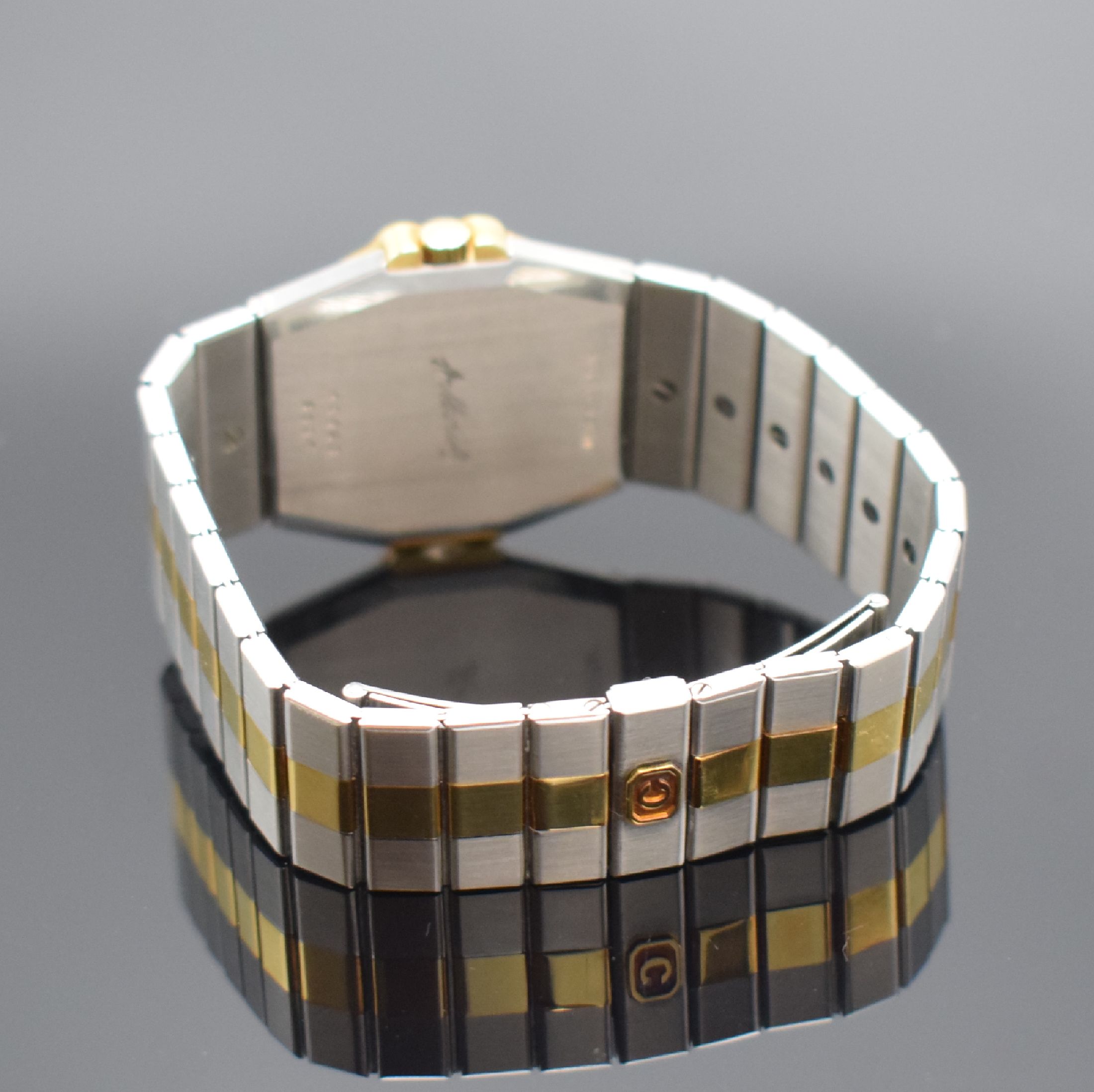 Detail b: CHOPARD St. Moritz Armbanduhr Referenz 8047, Schweiz um 1990, quarz, Lünette gegen Gehäuse 8-fach verschr., orig. Gliederband inkl. dopp. ...