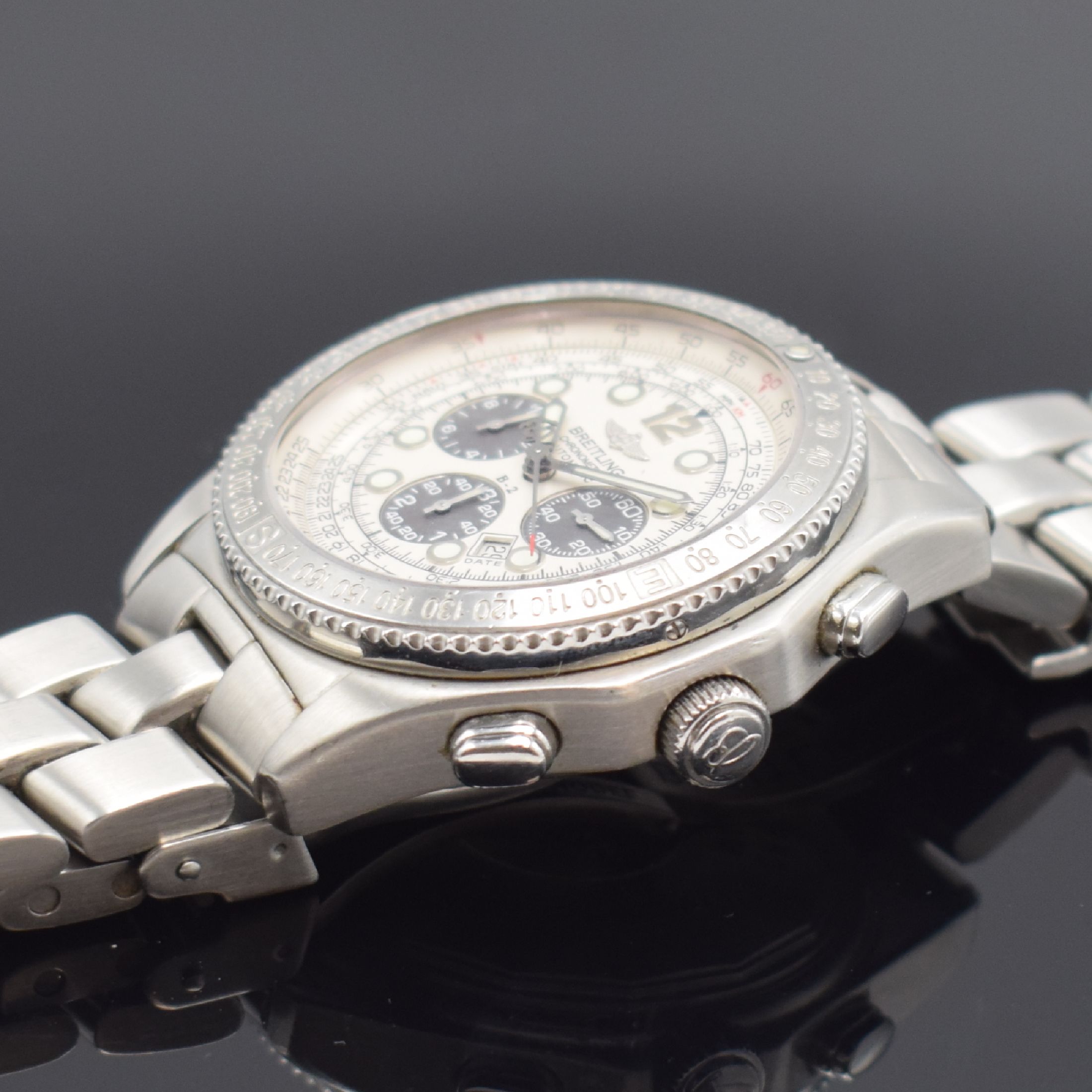 Detail c: BREITLING Armbandchronograph Modell B-2 Referenz A42362, Schweiz um 2000, Automatik, Chronometer in Edelstahl inkl. Gliederband m. Faltschl., Boden ...