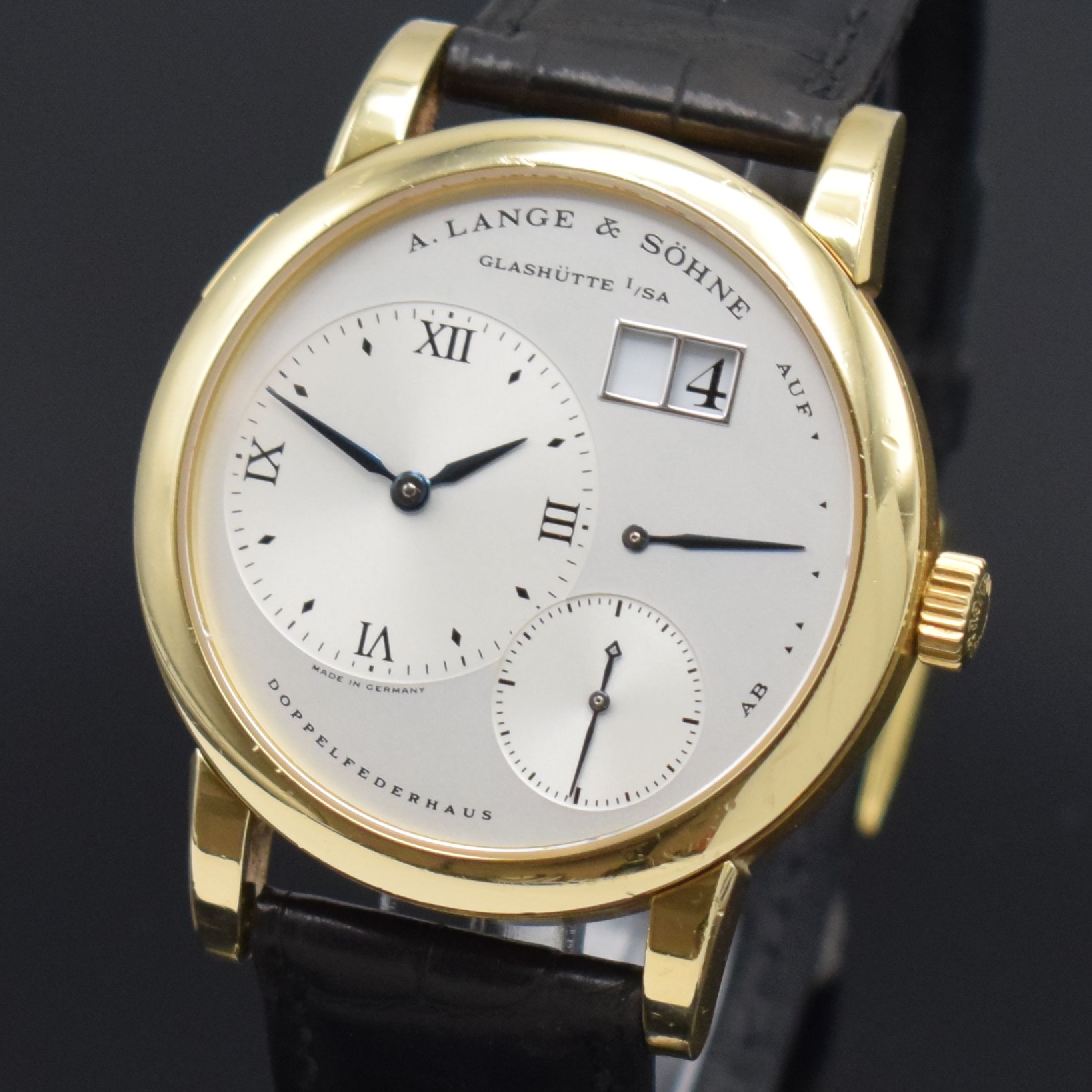 Detail a: A. LANGE & SÖHNE hochfeine Herrenarmbanduhr Modell Lange 1 Referenz 101.021, Handaufzug, Deutschland um 1999, GG 750/000 inkl. orig. Lederband m. ...
