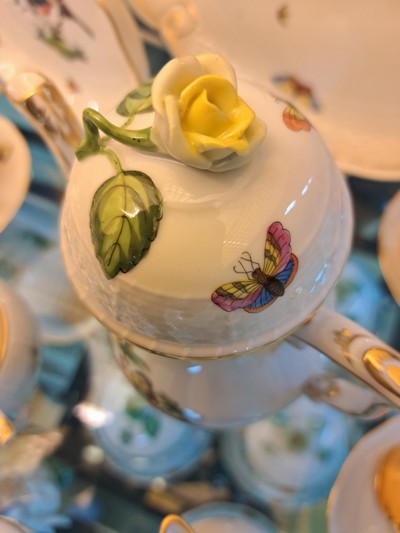 26610545e - Mokkaservice, Herend, um 1970/80, Porzellan, für 6 Personen, polychrom bemalt, ...