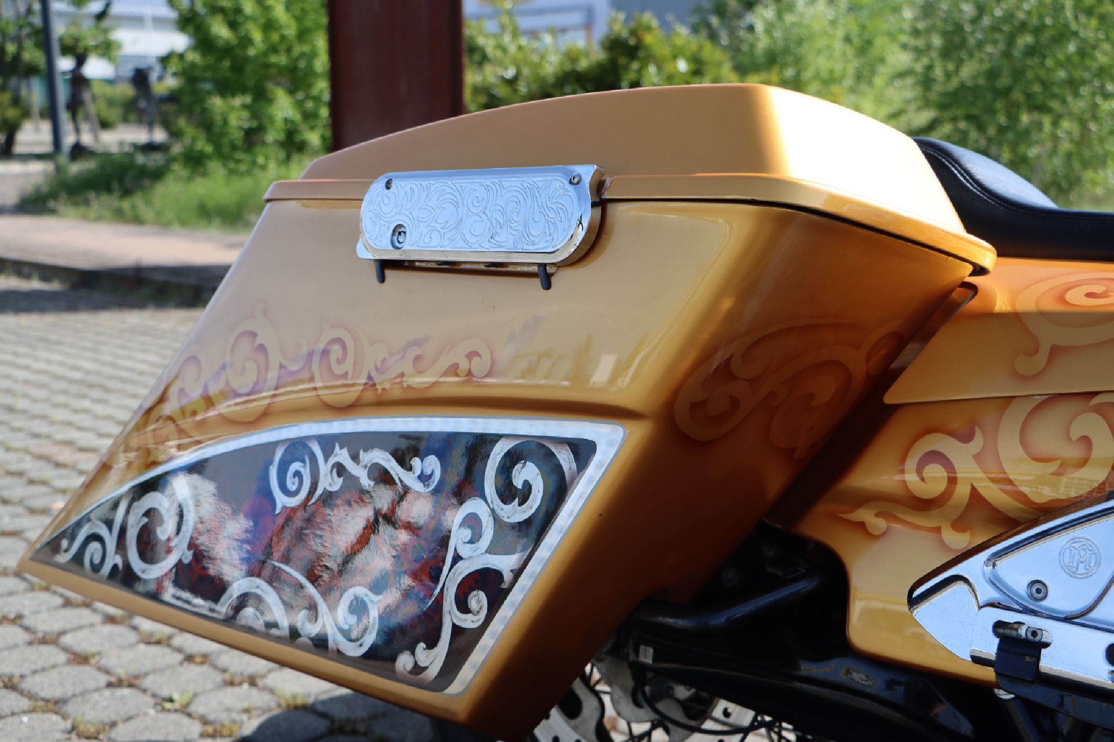 Detail c: Harley-Davidson Road King 103 Chicano 30" Rick's Airride Bagger, Fahrgestellnummer: 1HD1FRM10DB670697, EZ 07/2013, 2. Hand, Laufleistung ...