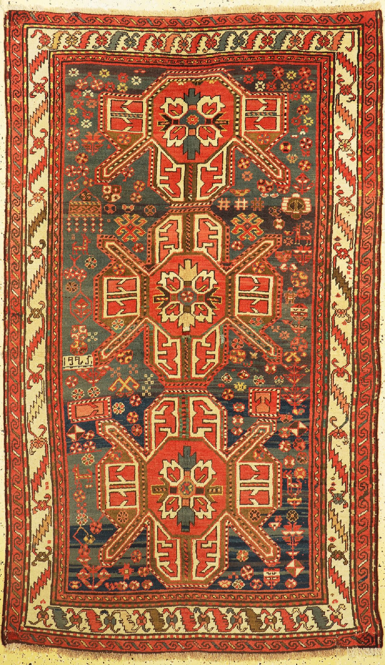 Karabagh datiert(1925), Kaukasus, Wolle auf Wolle, ca. 220 x 130 cm, EHZ: 3, restauriert