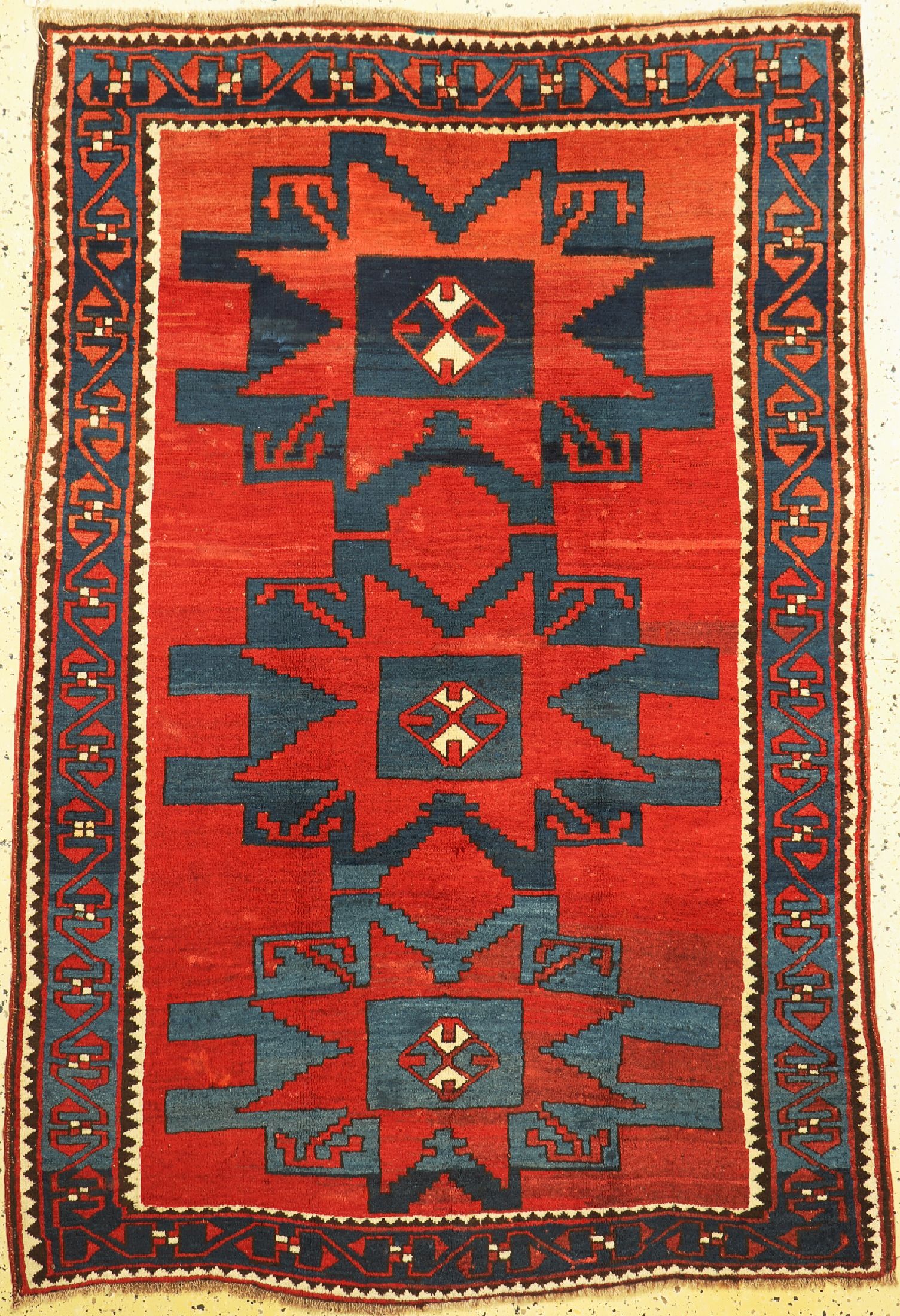 Antiker Kazak, Kaukasus, um 1900, Wolle aufWolle, ca. 195 x 135 cm, EHZ: 3, restauriert