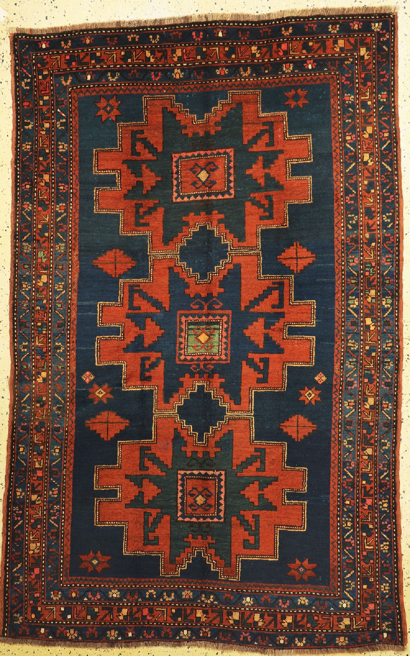 Antiker Kazak, Kaukasus, um 1900, Wolle aufWolle, ca. 220 x 140 cm, EHZ: 2, restauriert