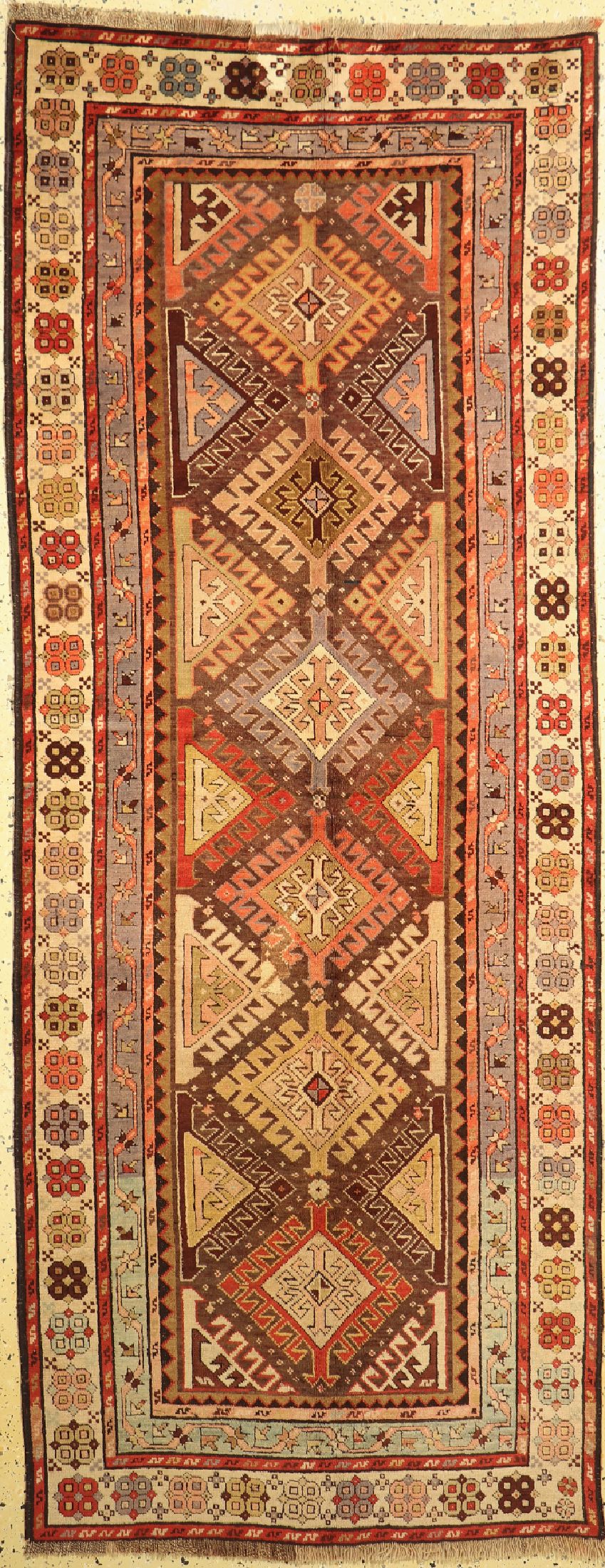 Antiker Kazak, Kaukasus, um 1900, Wolle aufWolle, ca. 260 x 103 cm, EHZ: 2-3, restauriertt