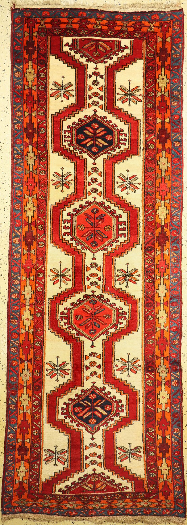 Sarab alt, Persien, um 1960, Wolle auf Baumwolle, ca. 300 x 110 cm, EHZ: 2