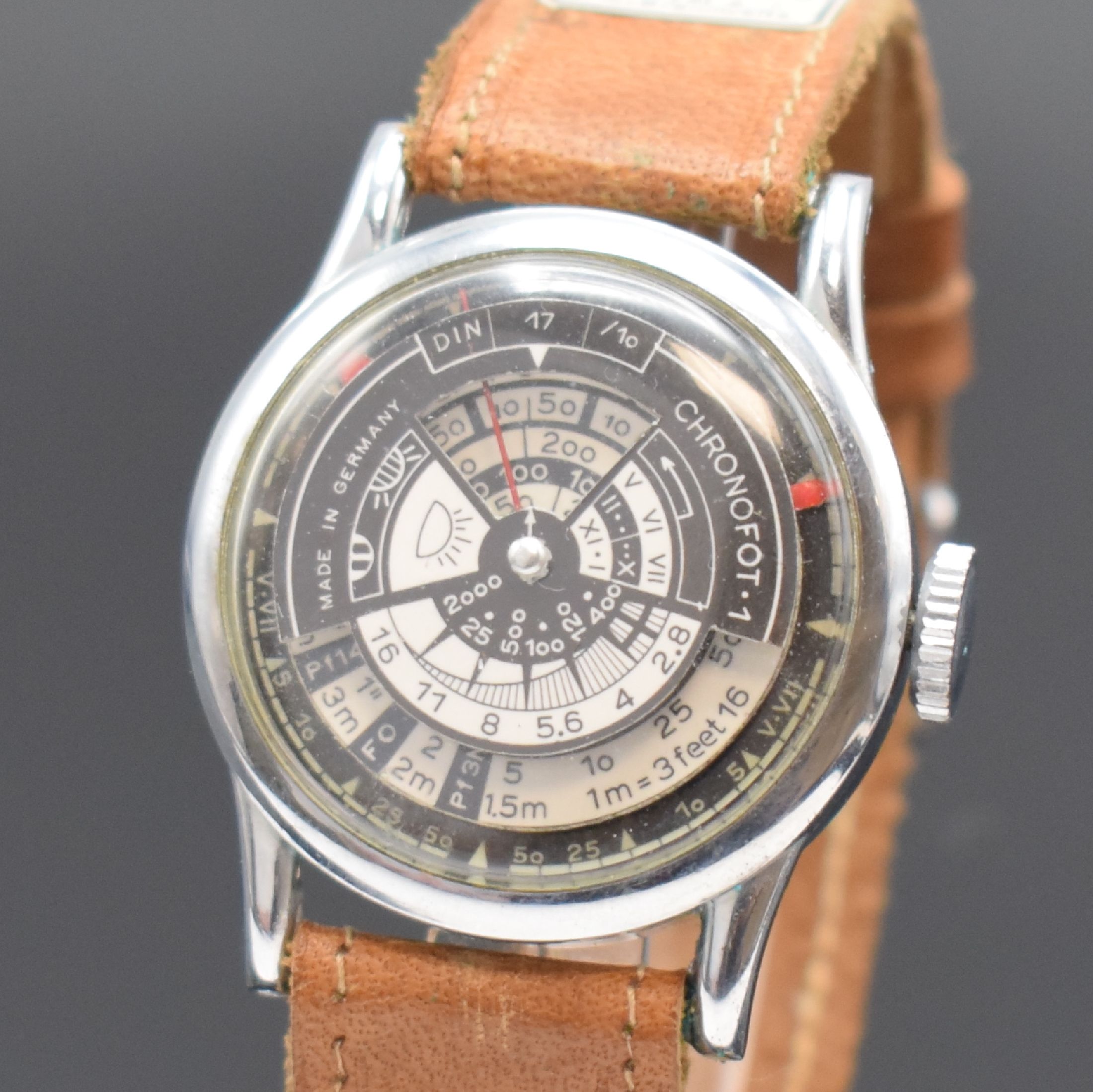 Detail a: R. LAPANOUSE extrem seltene Armbanduhr zur Bestimmung von Belichtungszeiten Modell Chronofot 1, Handaufzug, Schweiz/Deutschland um 1940, verchr. ...