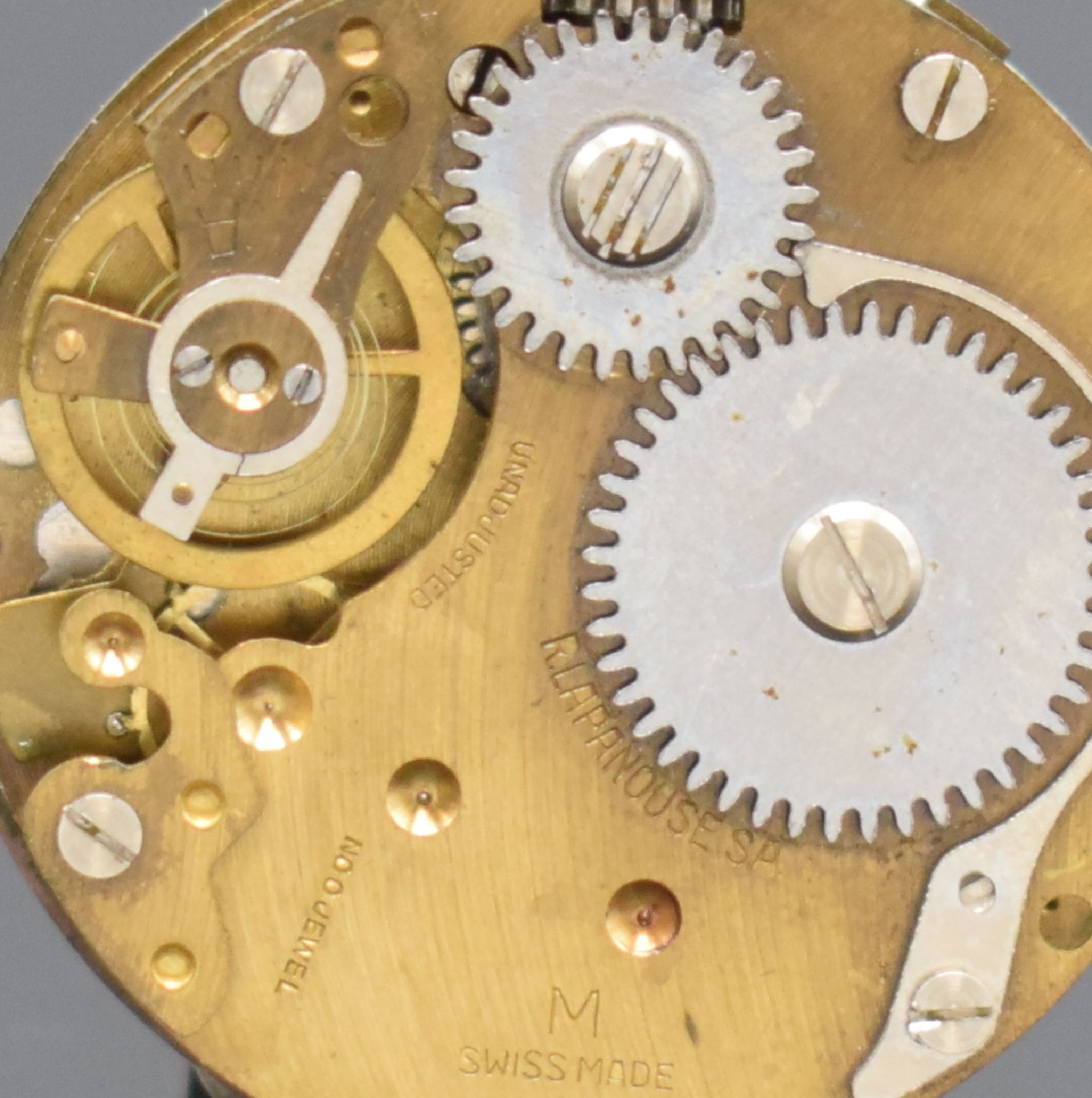 Detail e: R. LAPANOUSE extrem seltene Armbanduhr zur Bestimmung von Belichtungszeiten Modell Chronofot 1, Handaufzug, Schweiz/Deutschland um 1940, verchr. ...