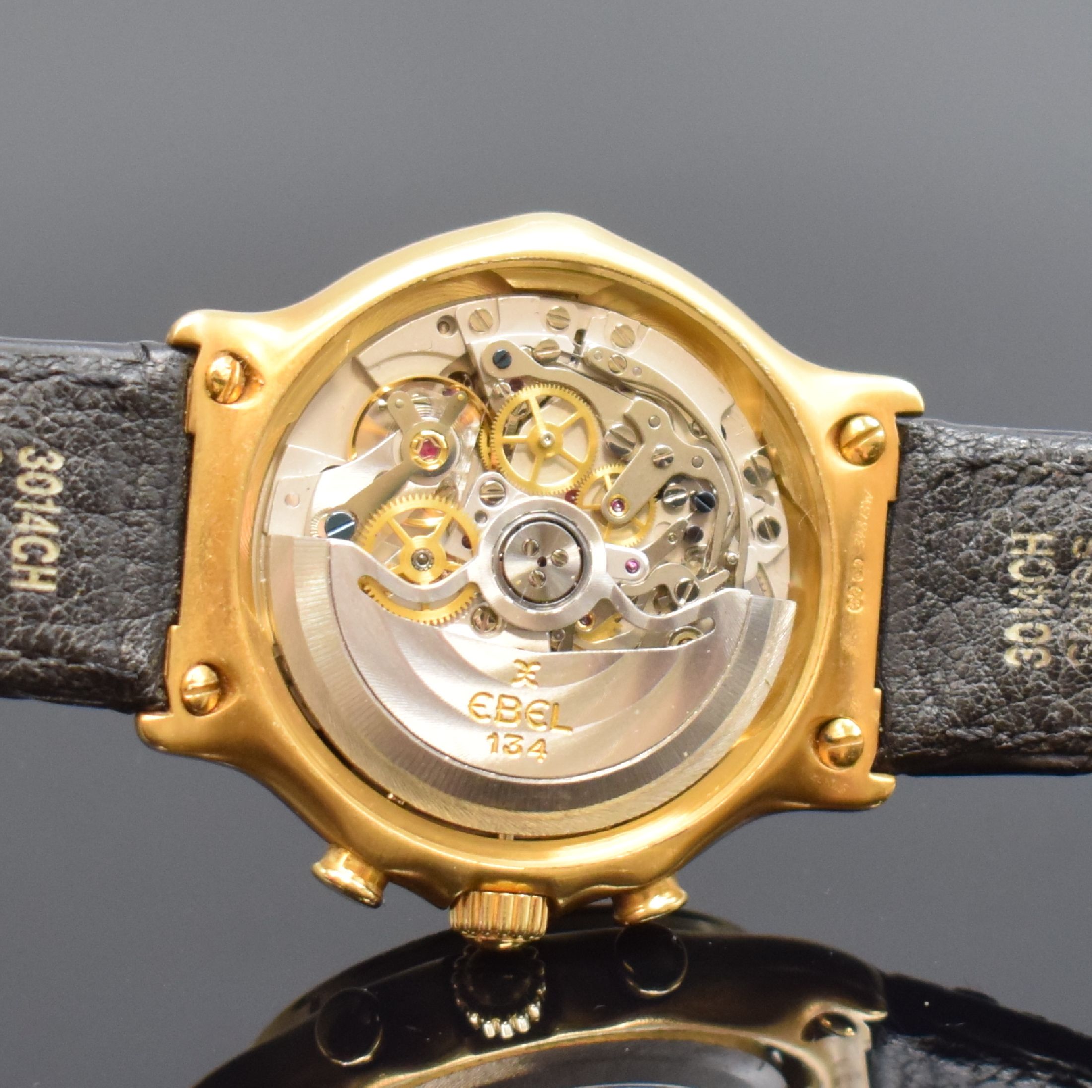 Detail f: EBEL El Primero Schaltradchronograph in GG 750/000 Referenz 8134901, Automatik, Boden aufgedr., orig. Lederband m. verg. orig. Dornschl., Saphirglas, ...