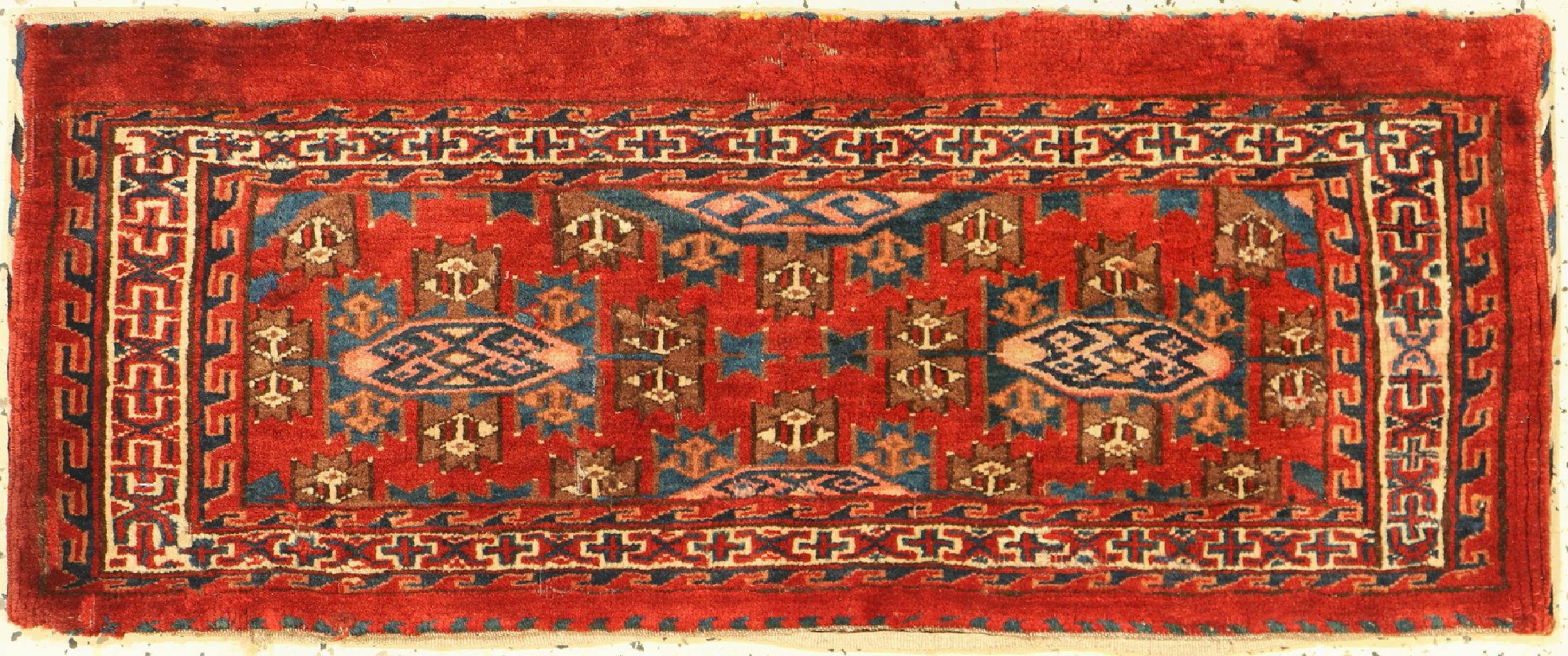 Torba antik, Turkmenistan, um 1900, Wolle auf Wolle, ca. 83 x 34 cm, Mottenfraß, EHZ: 3
