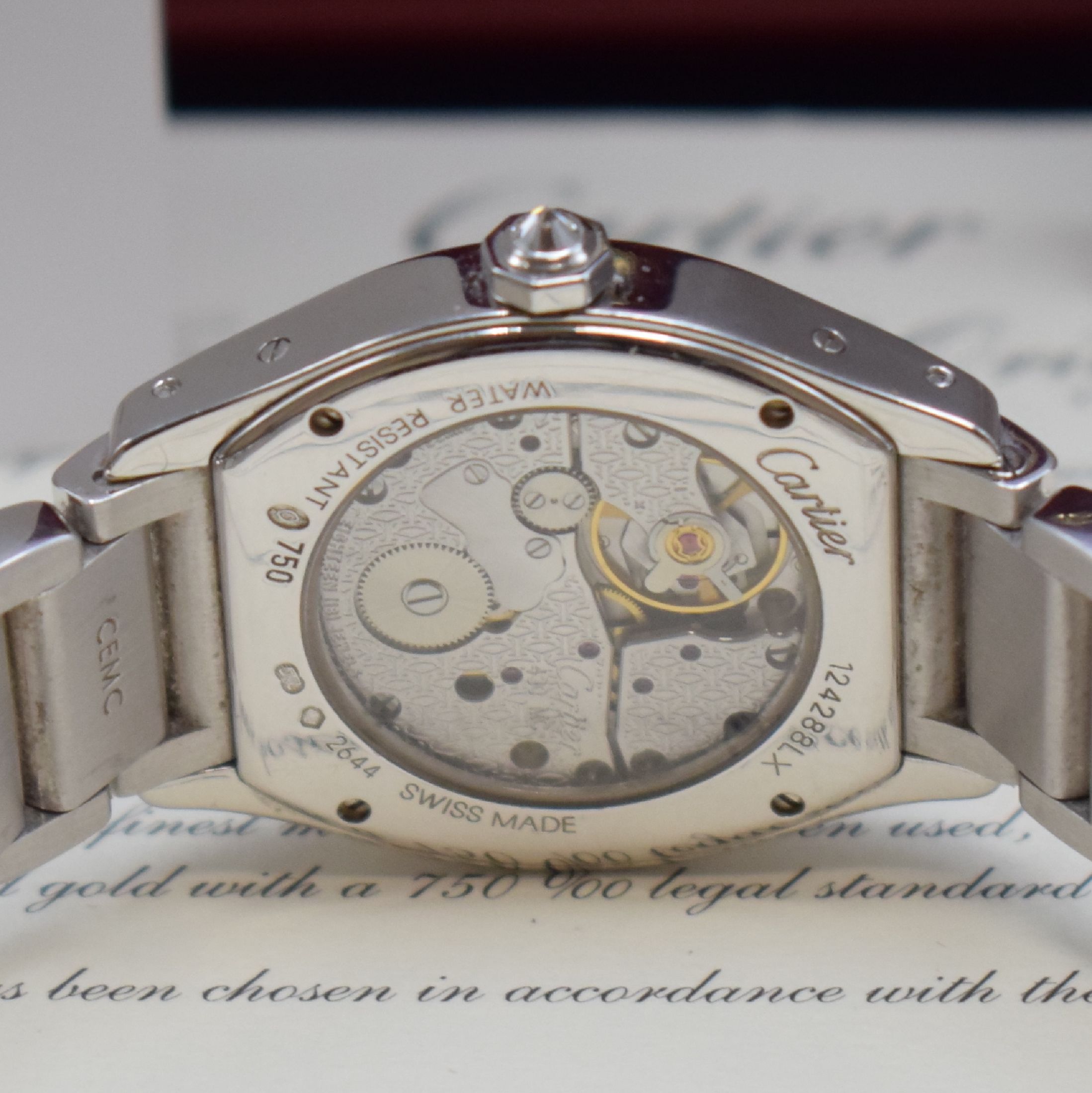 Detail f: CARTIER hochfeine und seltene Damenarmbanduhr Serie Tortue in WG 750/000 mit original Brillantbesatz Referenz WA5049MC, Handaufzug, Lünette wie Band ...
