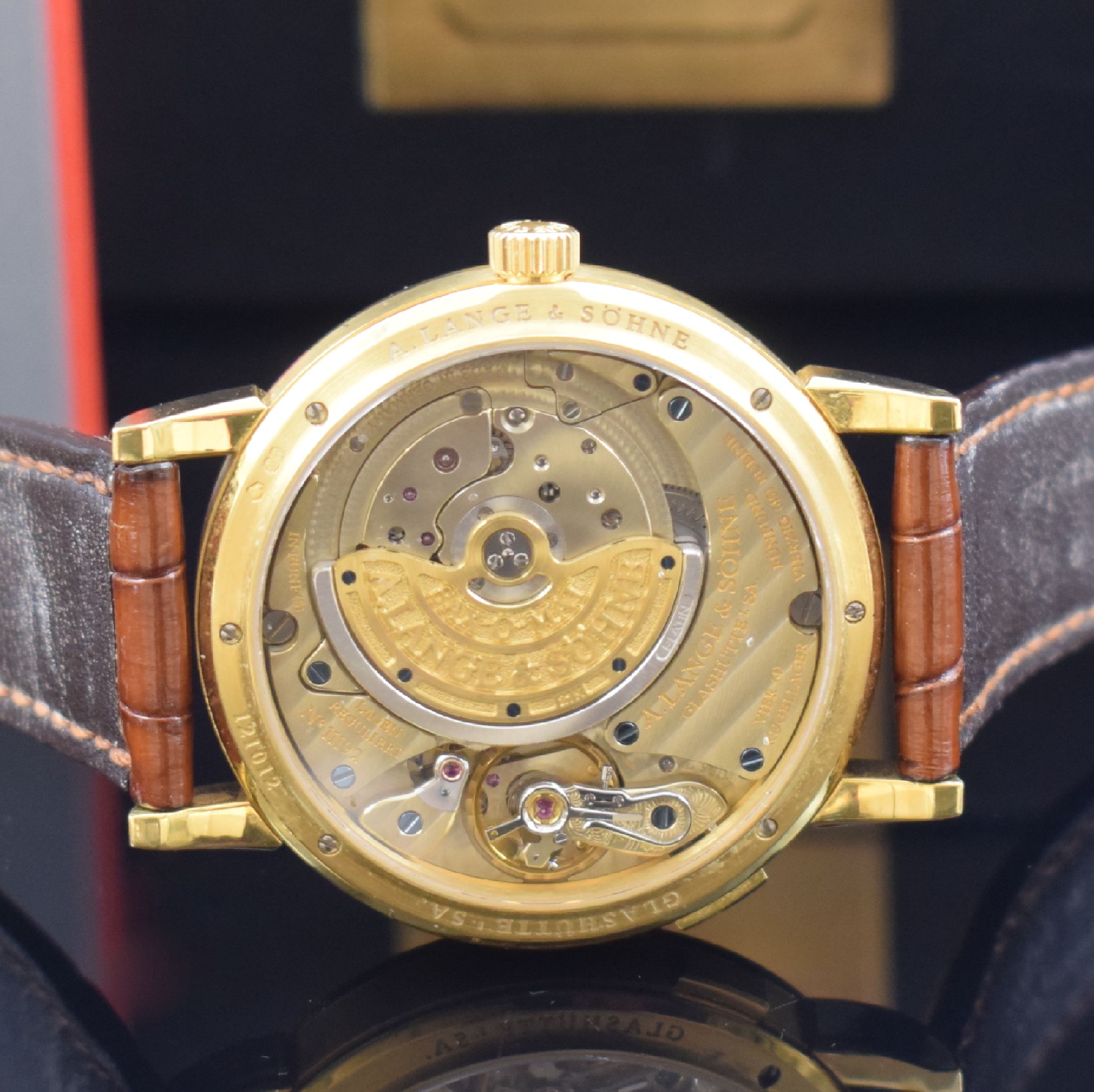Detail e: A. LANGE & SÖHNE feine Herrenarmbanduhr Langematik Sax-O-Mat in GG 750/000 Referenz 308.021, Deutschland verk. lt. beil. Pap. 11/2002, Automatik, ...