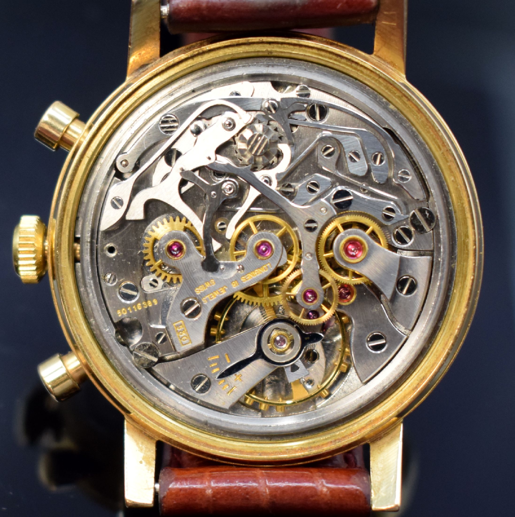 Detail d: LONGINES seltene Herrenarmbanduhr mit Flyback-Chronograph Kaliber 30CH in RoseG 750/000, Schweiz um 1965, Handaufzug, Boden verschr., orig. Glas, ...