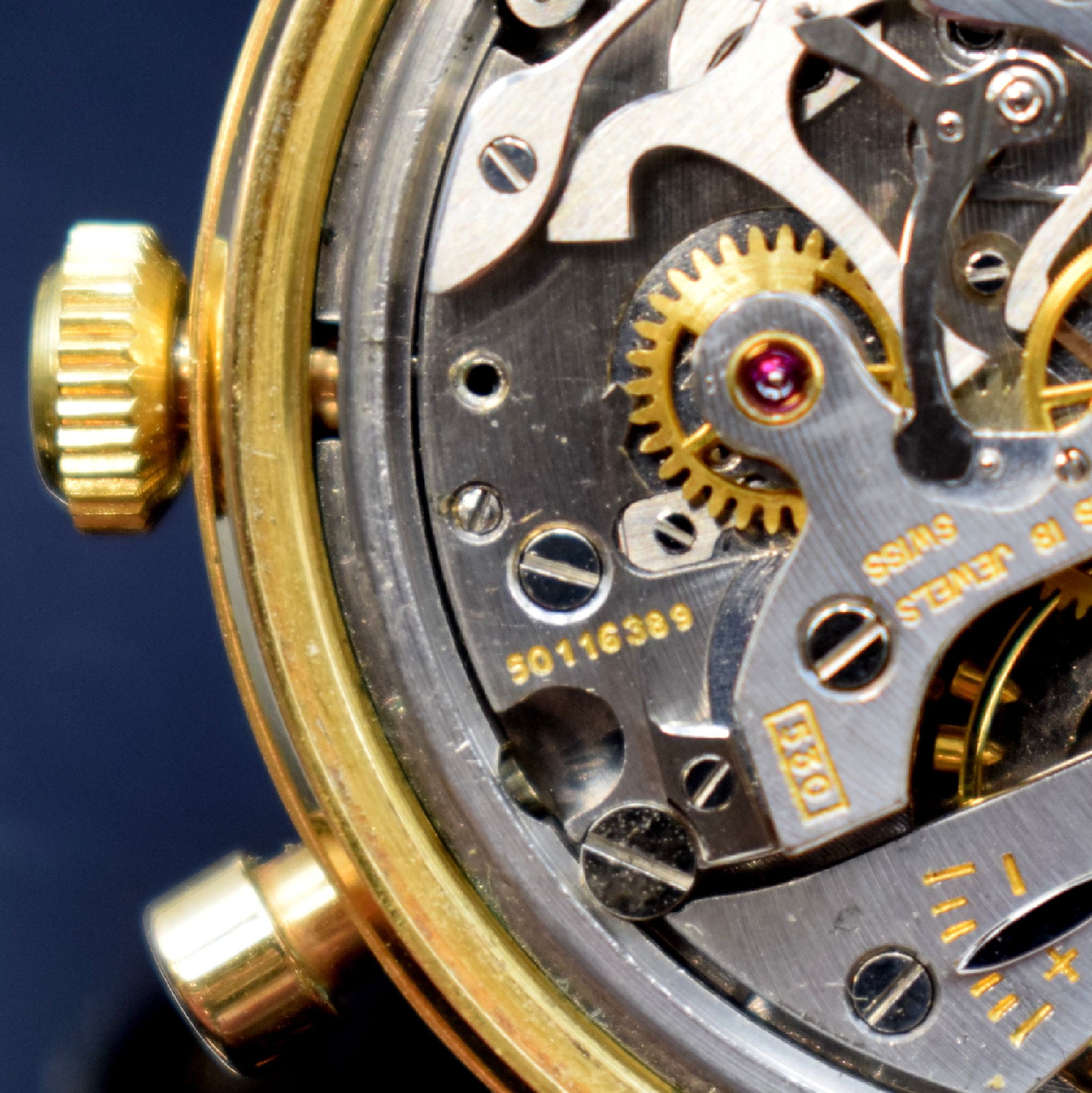 Detail n: LONGINES seltene Herrenarmbanduhr mit Flyback-Chronograph Kaliber 30CH in RoseG 750/000, Schweiz um 1965, Handaufzug, Boden verschr., orig. Glas, ...
