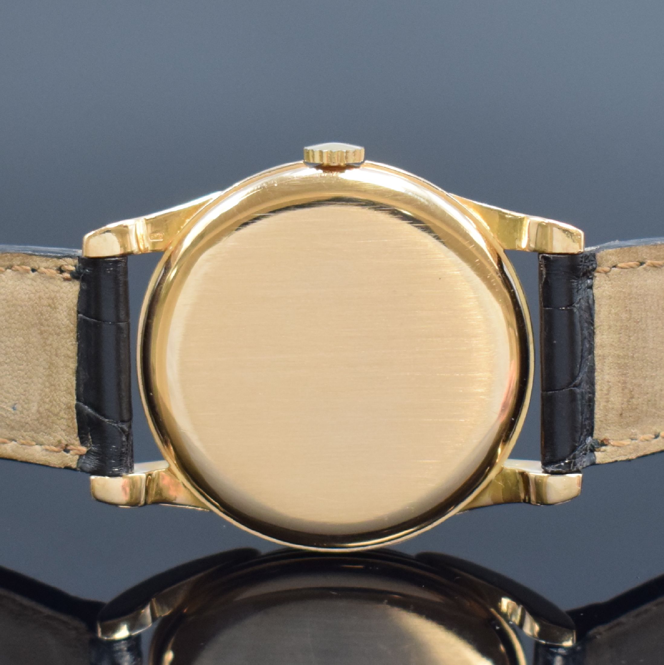 Detail d: VACHERON & CONSTANTIN Armbanduhr mit Kaliber 458/3B in RG 750/000, Schweiz um 1948, Handaufzug, 2-teil. Geh., Boden aufgedr., kupferfarb. Ziffebl. m. ...