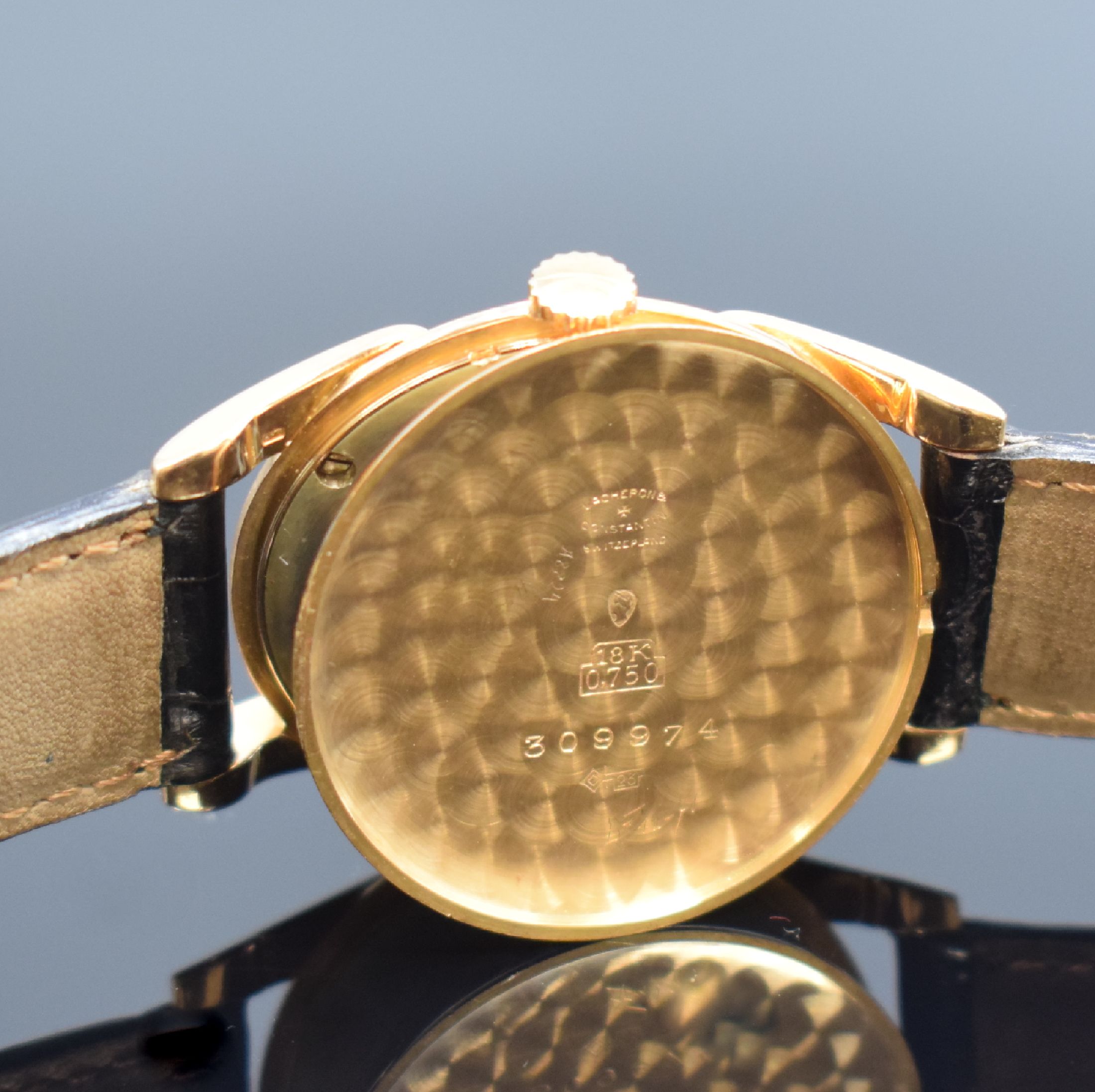 Detail f: VACHERON & CONSTANTIN Armbanduhr mit Kaliber 458/3B in RG 750/000, Schweiz um 1948, Handaufzug, 2-teil. Geh., Boden aufgedr., kupferfarb. Ziffebl. m. ...