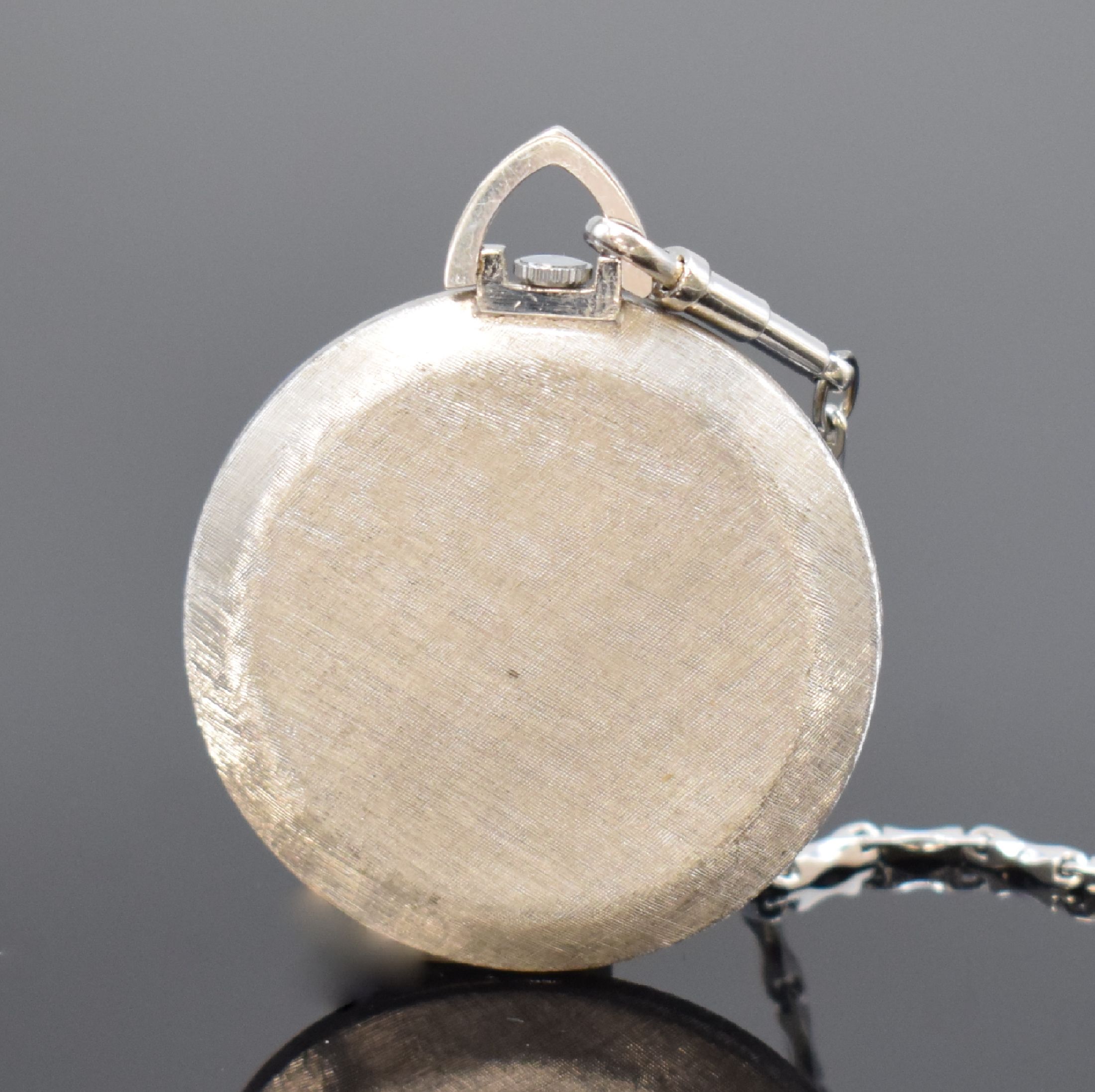 Detail a: ZEPHIR Frackuhr in WG 585/000 mit Kette in WG 750/000, Schweiz um 1960, Handaufzug, 2- teil.Geh., Boden aufgedr., silb. Zifferbl. m. aufges. ...