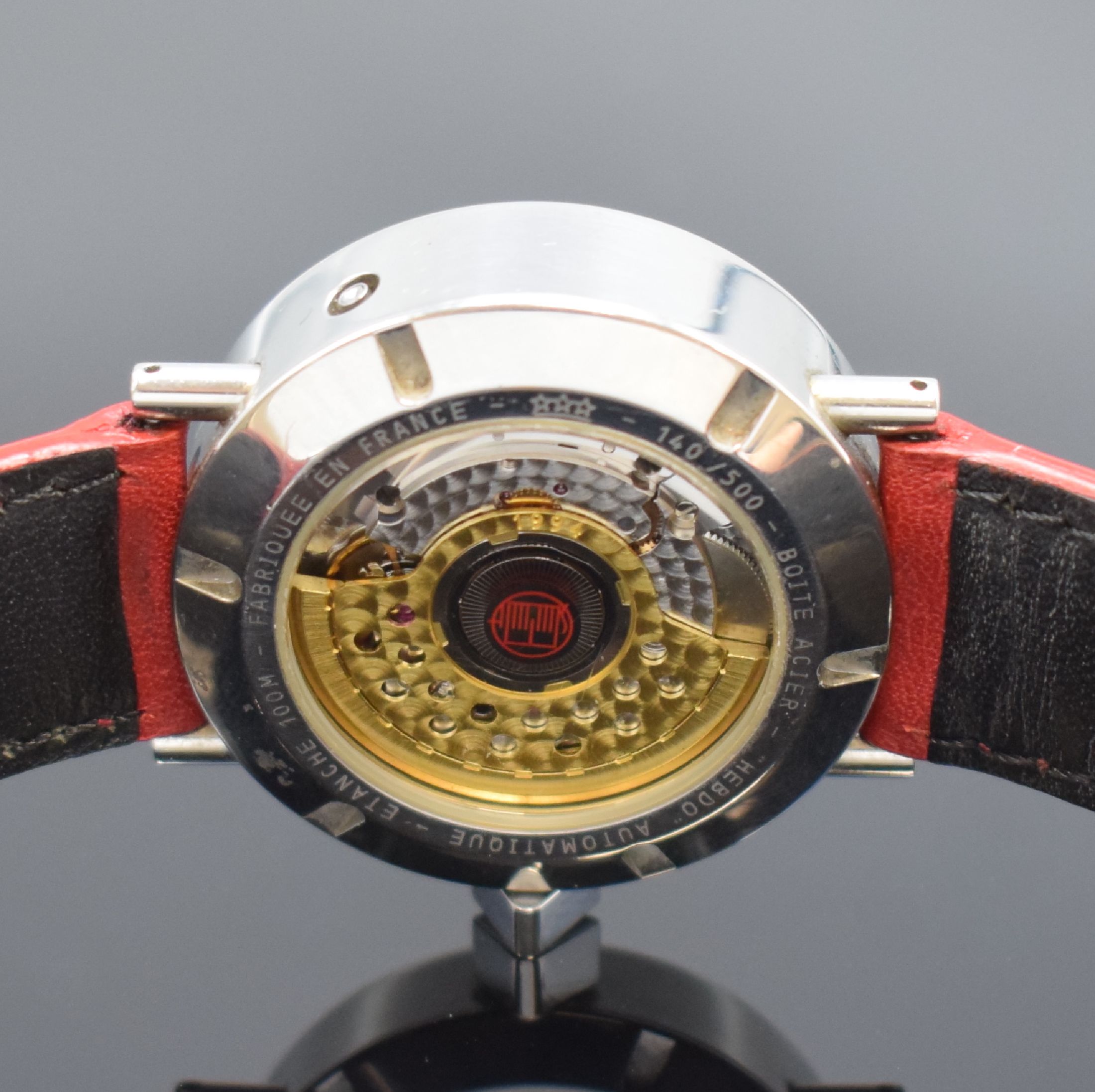 Detail e: ALAIN SILBERSTEIN Hebdo auf 500 Stück limitierte Herrenarmbanduhr mit Kalenderwoche in Stahl, Schweiz um 1996, Automatik, beids. vergl. u. verschr. ...