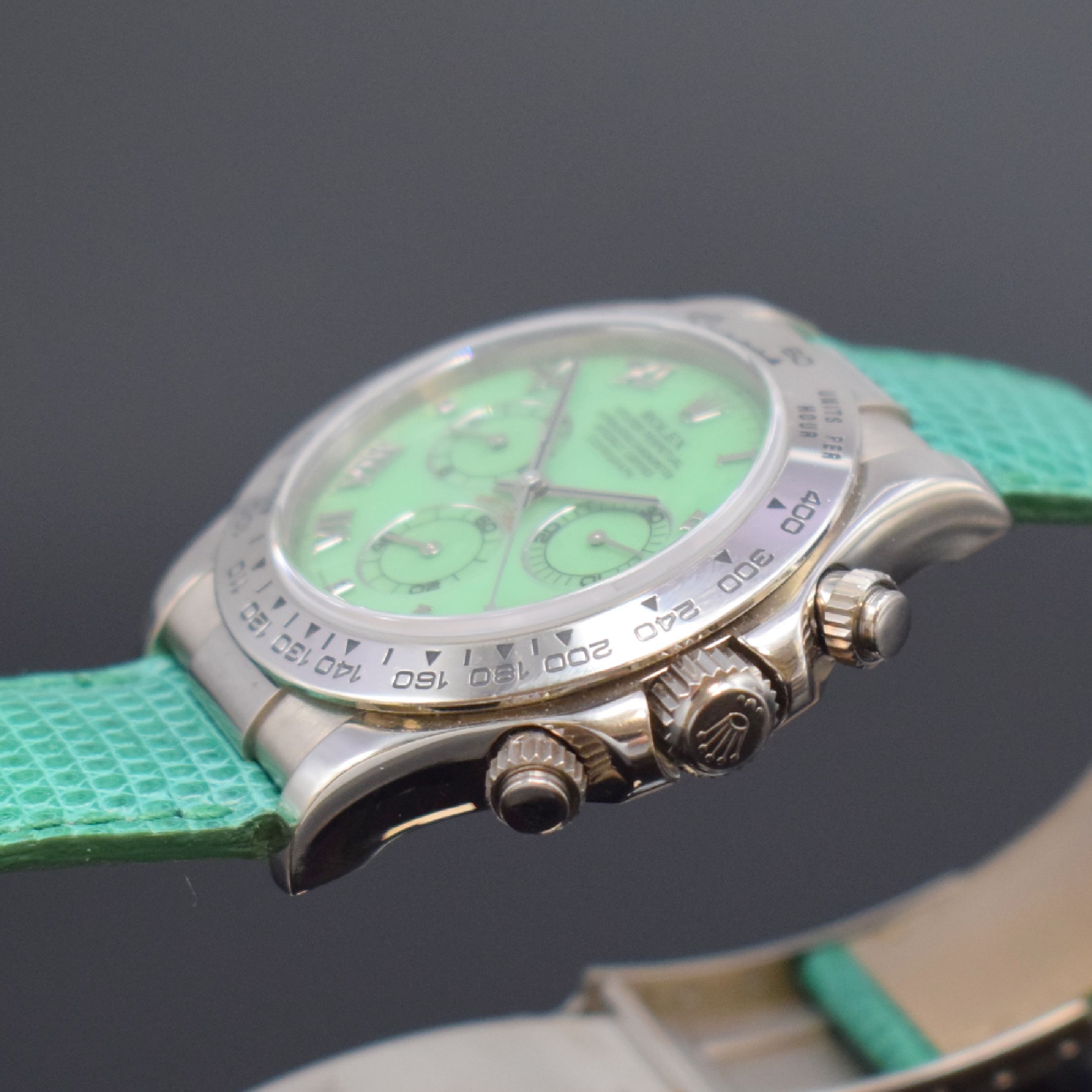 Detail d: ROLEX Herrenarmbanduhr Oyster Perpetual Cosmograph Daytona "Beach" Armbandchronograph in WG 750/000 Referenz 116519, Schweiz um 2000, ...