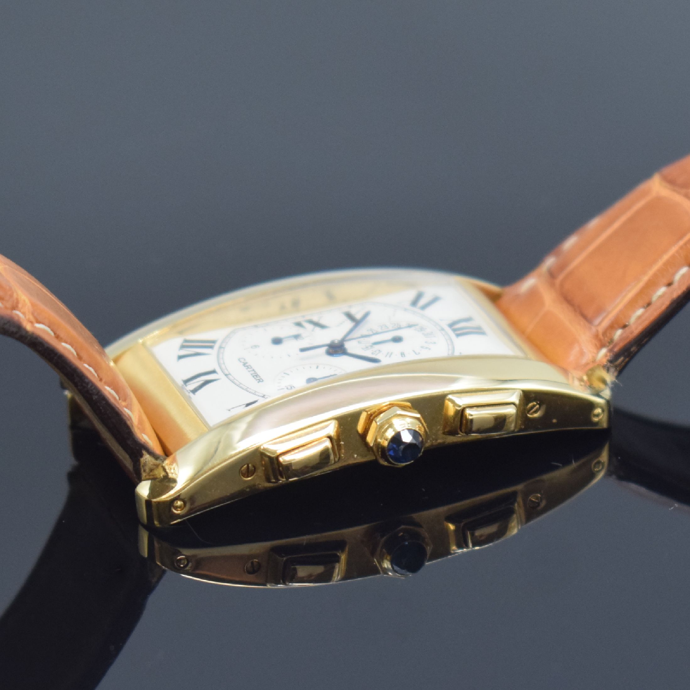 Detail c: CARTIER Tank Americaine Armbandchronograph in GG 750/000 Referenz 1730, Schweiz um 2005, quarz, großes recheck. Geh., Saphirglas verkr., Boden ...
