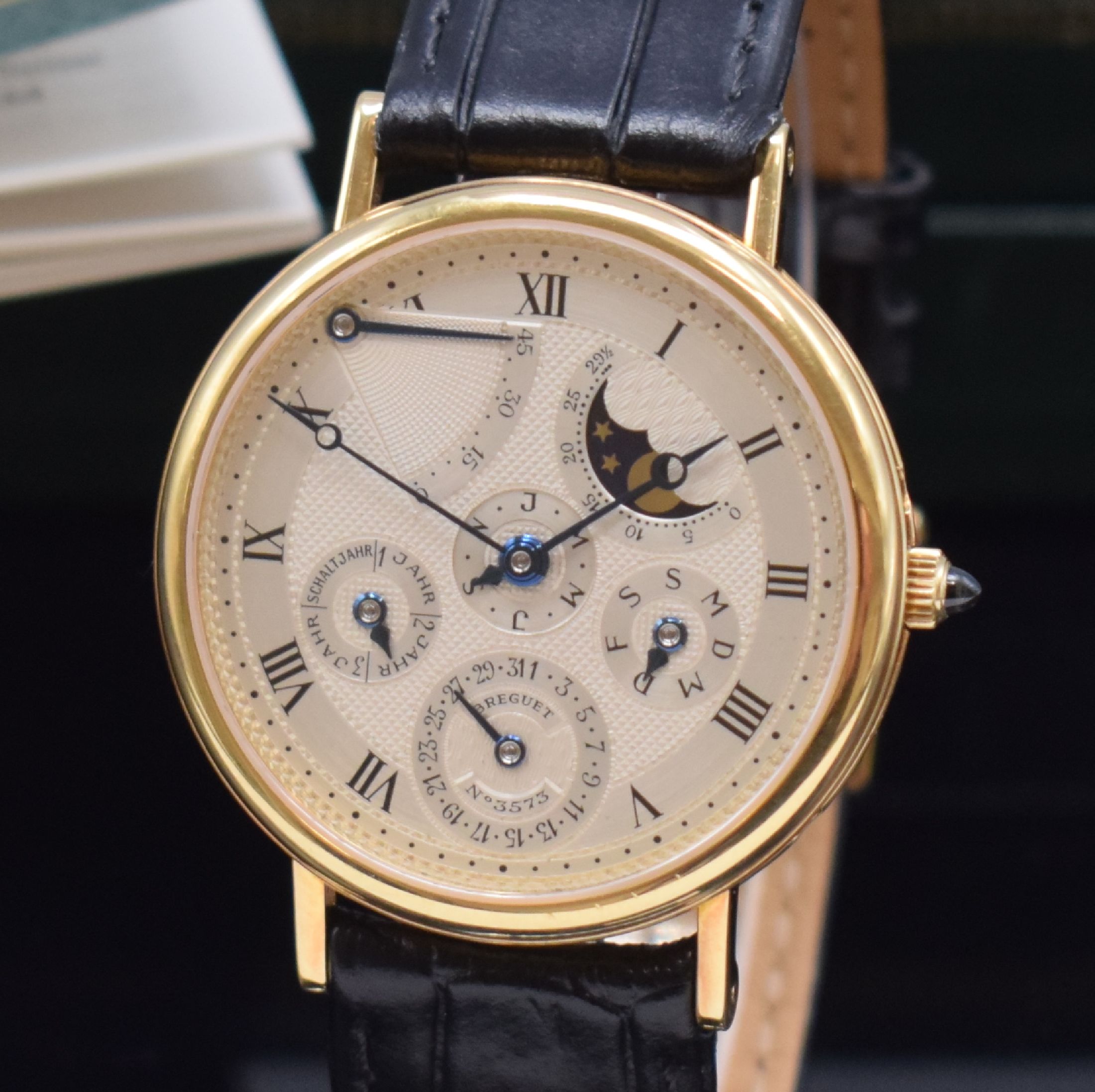 Detail a: BREGUET astronomische Herrenarmbanduhr mit ewigem Kalender Referenz BA 3310 in GG 750/000, Schweiz verk. lt. orig. Pap. 1988, Automatik, gedr. Geh., ...