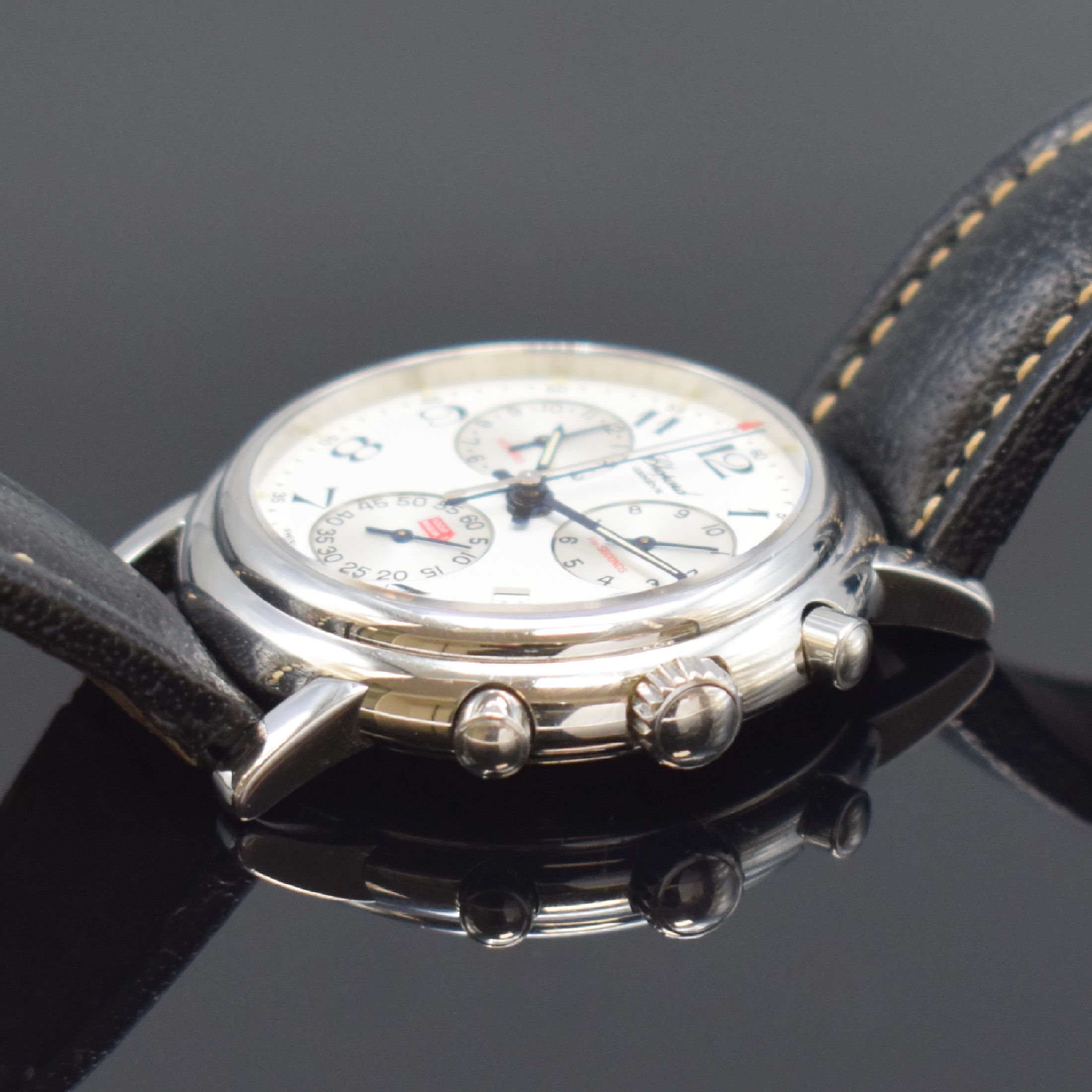 Detail c: CHOPARD Mille Miglia Herrenarmbanduhr mit Chronograph in Stahl Referenz 8271, Schweiz um 1995, quarz, Edelstahlgeh., Boden 8-fach verschr., weißes ...