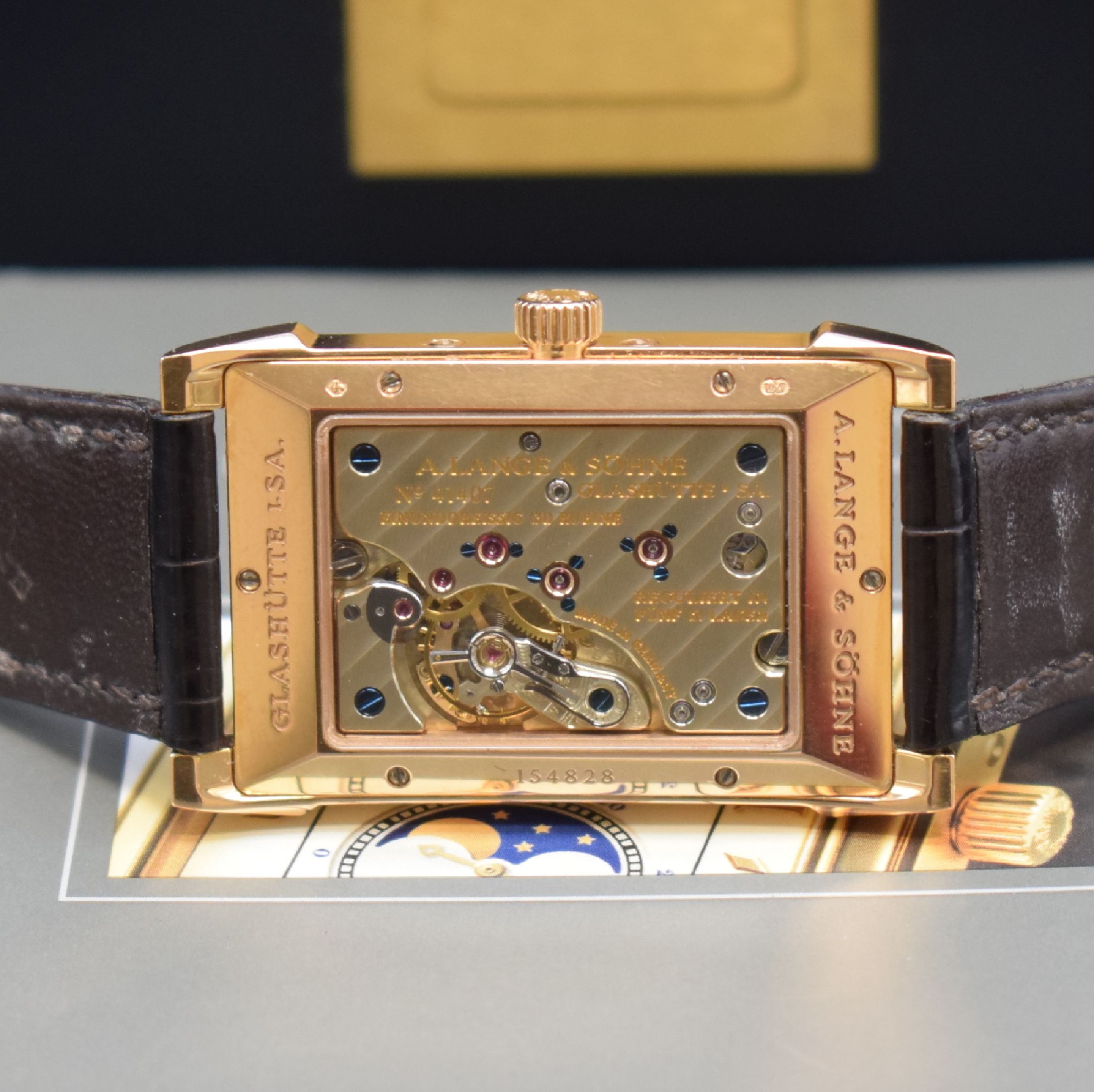 Detail f: A. LANGE & SÖHNE hochfeine Herrenarmbanduhr Serie Cabaret Referenz 118.032 in RG 750/000, Deutschland um 2005, Handaufzug, rechteck. Geh. beids. ...