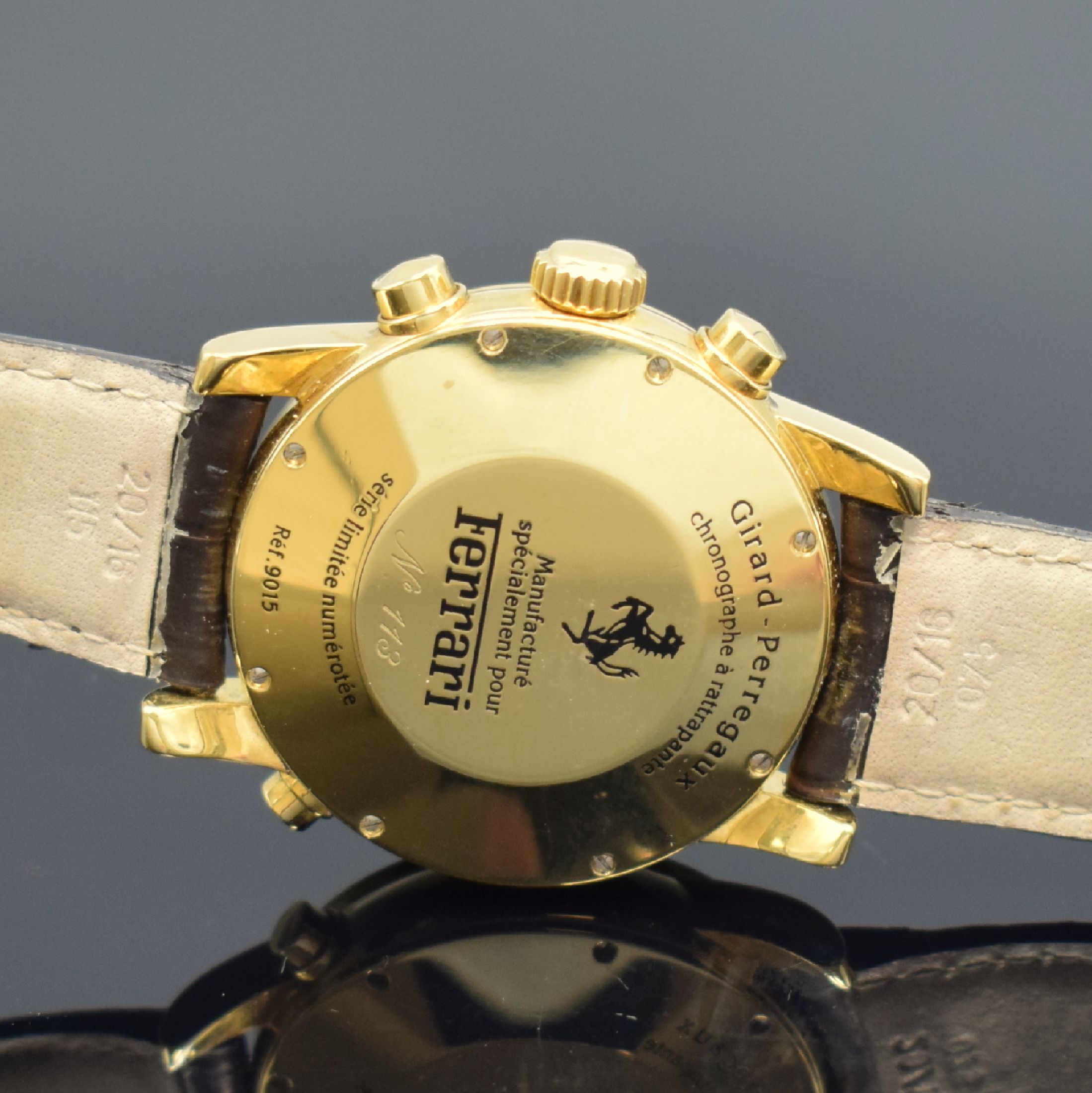 Detail f: GIRARD PERREGAUX / FERRARI limitierter Herrenchronograph mit Rattrapante Referenz 9015, Schweiz um 1990, Automatik, verschr. Geh., Boden m. Ferrari ...