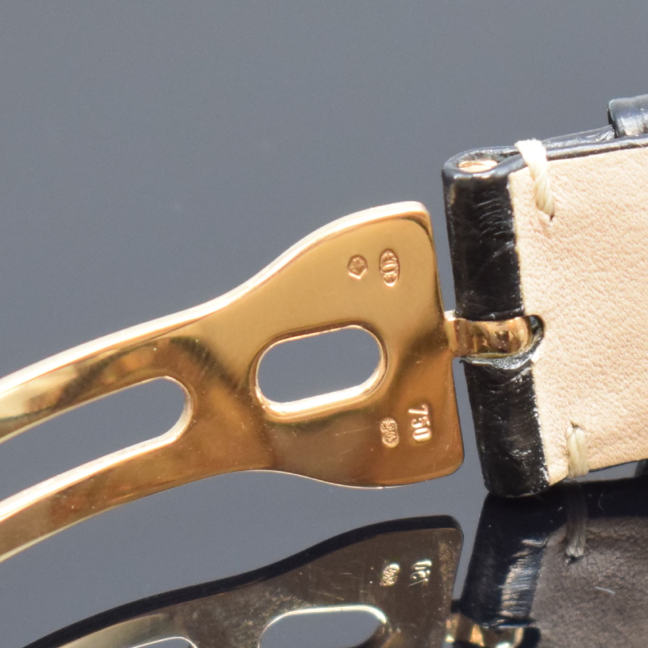 Detail c: BREGUET Type XXI Flyback Chronograph in RG 750/000 Referenz 3810, Schweiz um 2015, Automatik, großes verschr. Geh., beids. drehb. Goldlünette m. ...