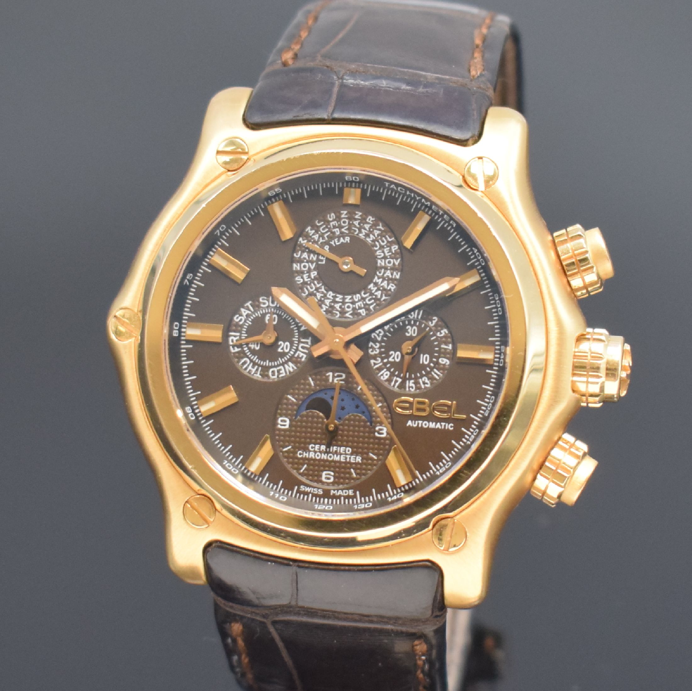 Detail a: EBEL astronomischer, auf 20 Stück limitierter Armbandchronograph mit ewigem Kalender in RoseG 750/000 Referenz 5288L70, Schweiz um 2002, Automatik, ...