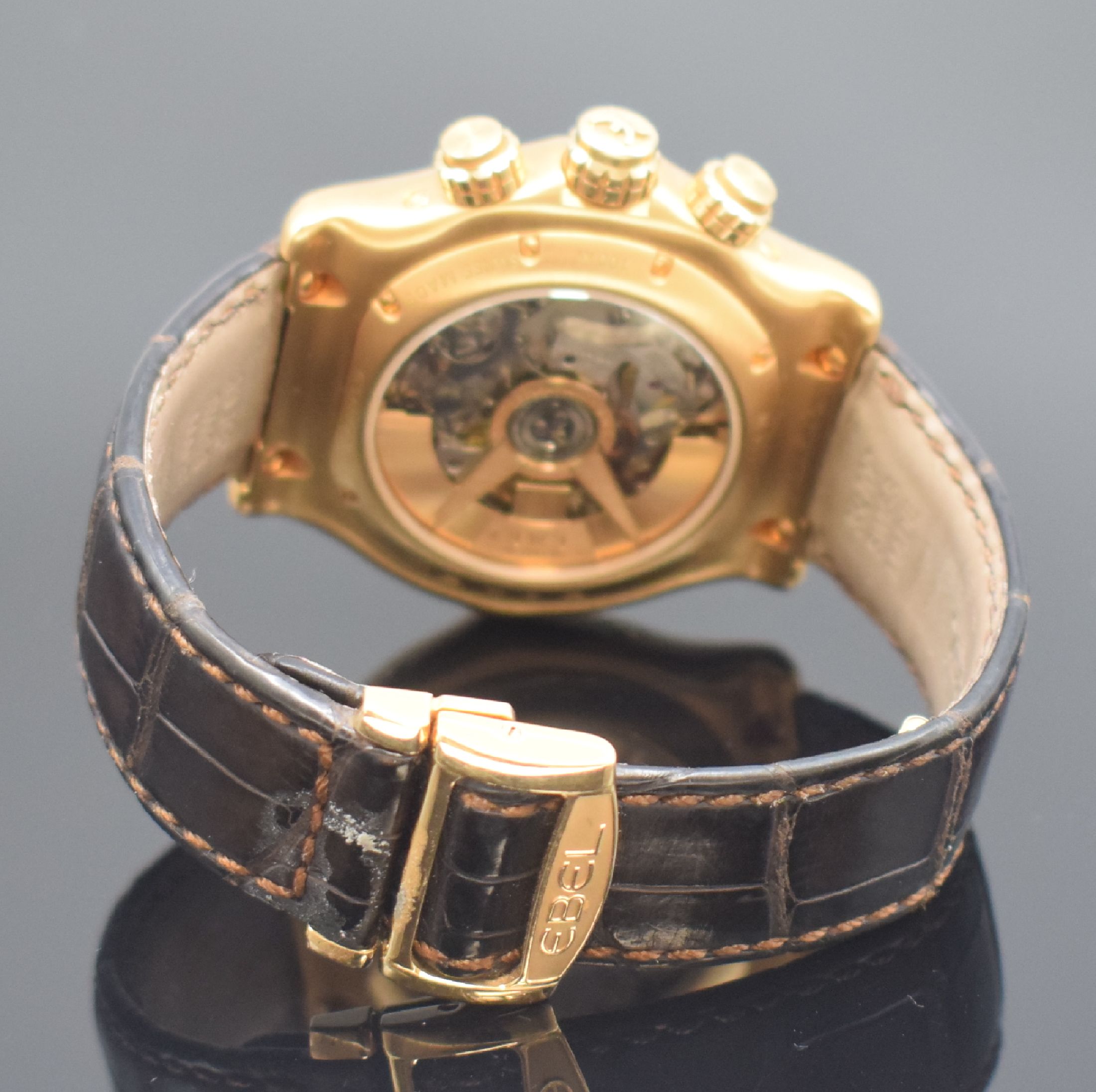 Detail b: EBEL astronomischer, auf 20 Stück limitierter Armbandchronograph mit ewigem Kalender in RoseG 750/000 Referenz 5288L70, Schweiz um 2002, Automatik, ...