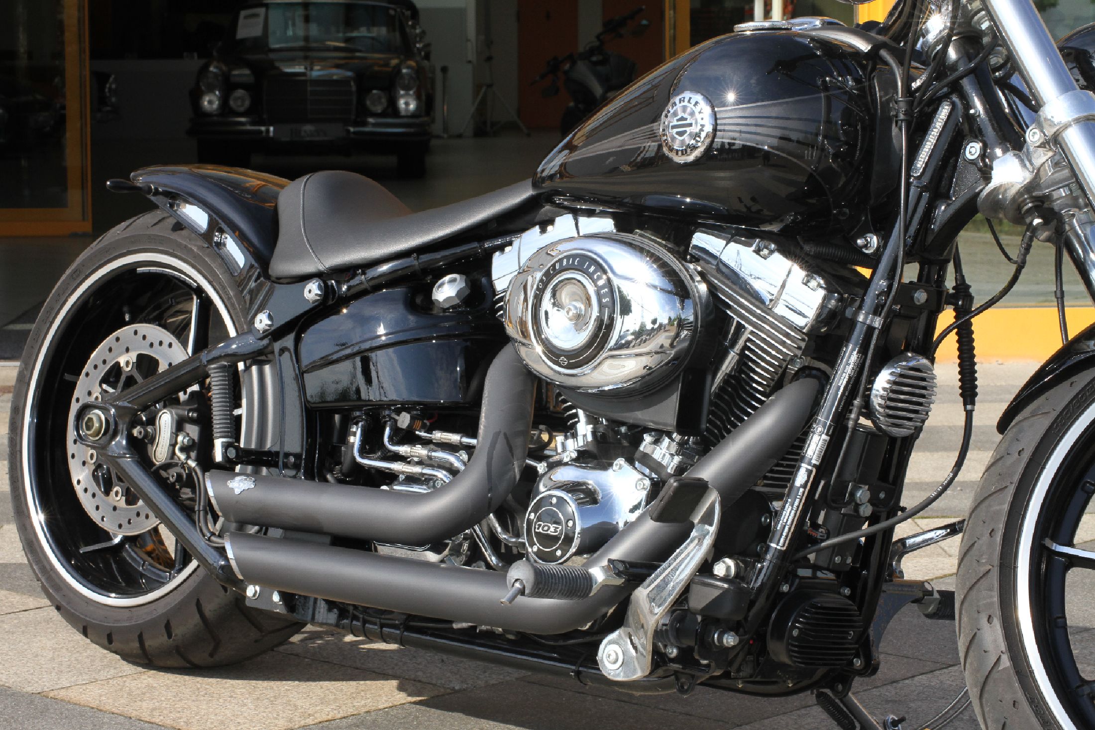 Detail c: Harley-Davidson Softail Breakout FXSB 103, Fahrgestellnummer: HD1BFVC1FB026289, EZ 05/2015, 2. Hand, Laufleistung ca. 4.770 km abgelesen, HU inkl. ...