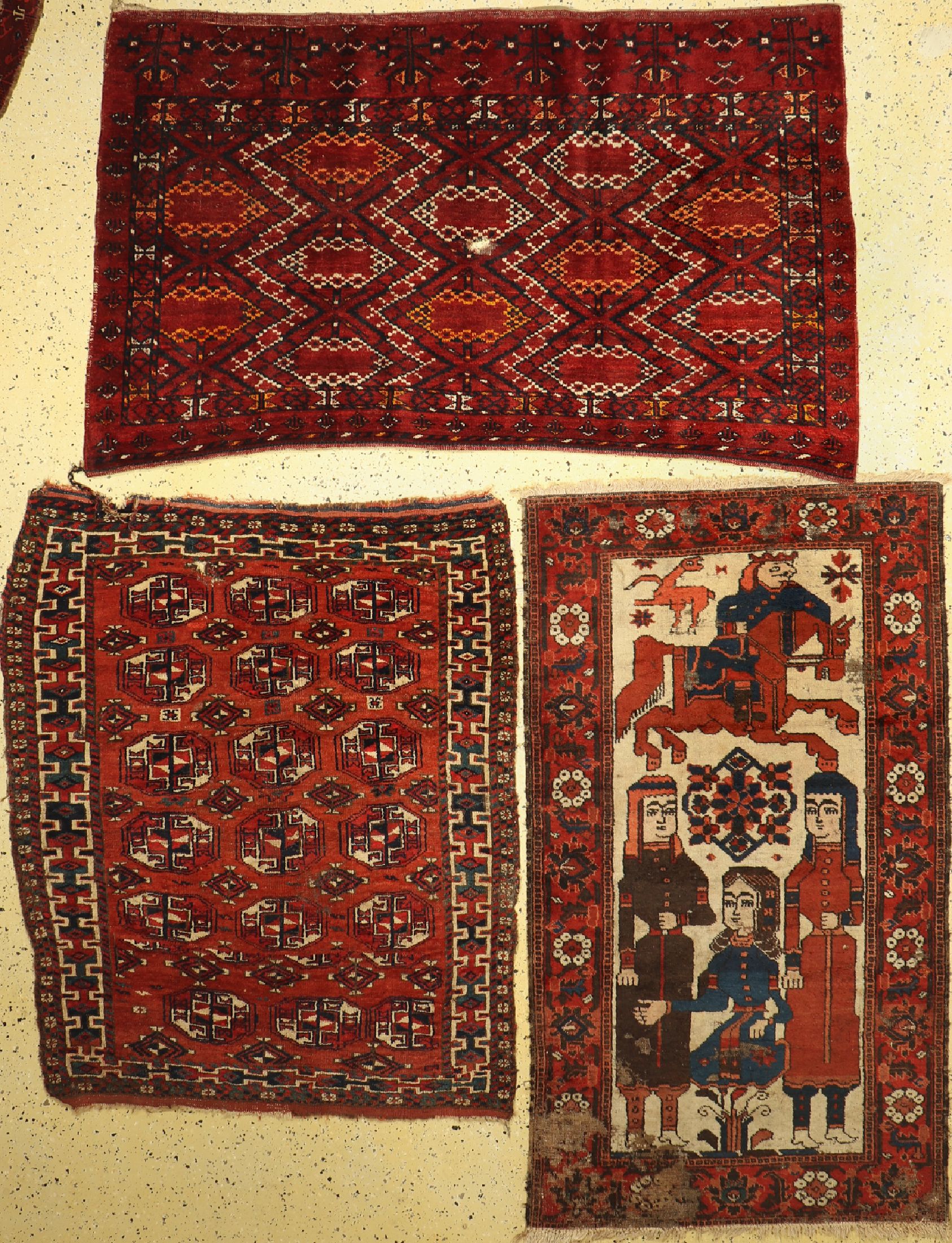 Konvolut 3 antike Teppiche, Belutsch, Persi en, 19.Jhd, Wolle auf Wolle, ca. 185 x 105 cm, EHZ: 4(starker Mottenfraß), 2 Ersari, Turkmenistan, ...