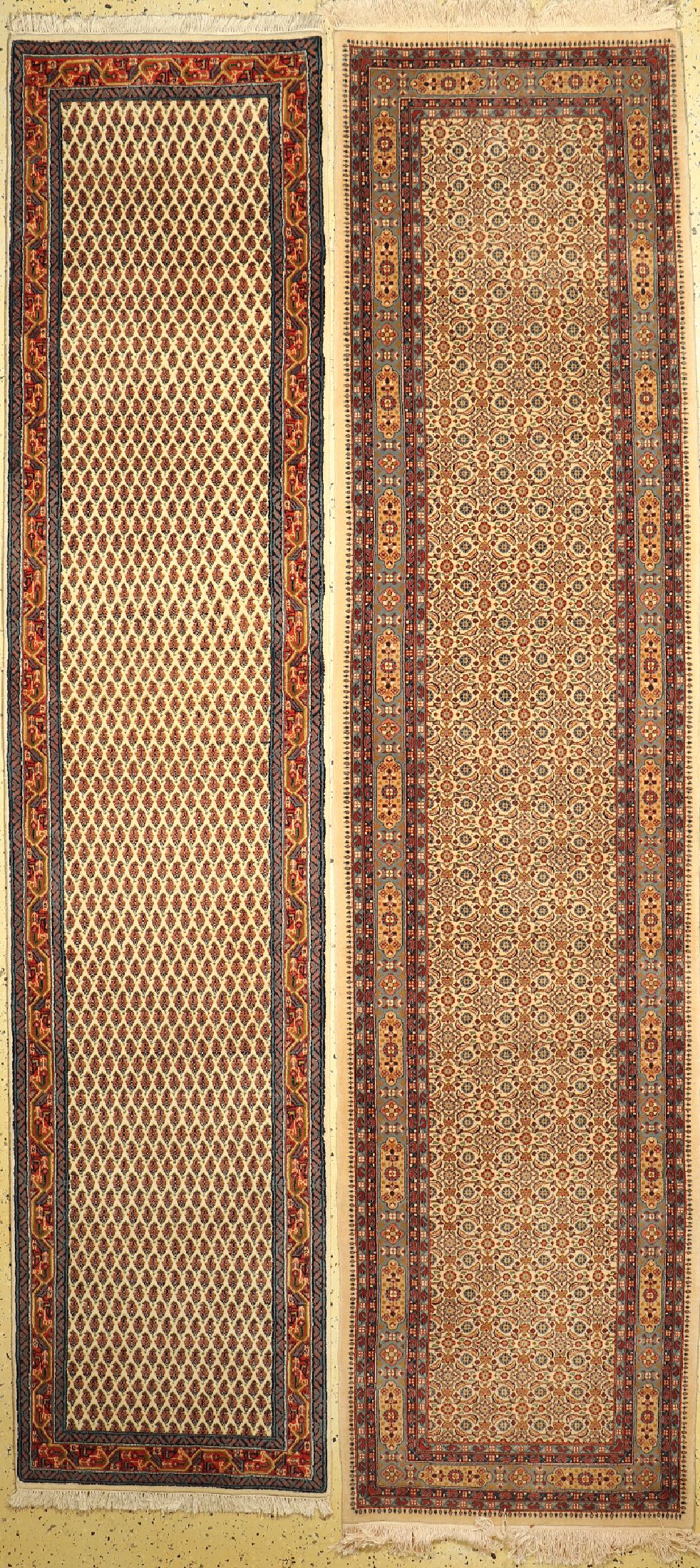 2 Indische Galerien, ca. 40 Jahre, Wolle auf Baumwolle, ca. 355 x 85 cm & ca. 347 x 77 cm, EHZ: 1