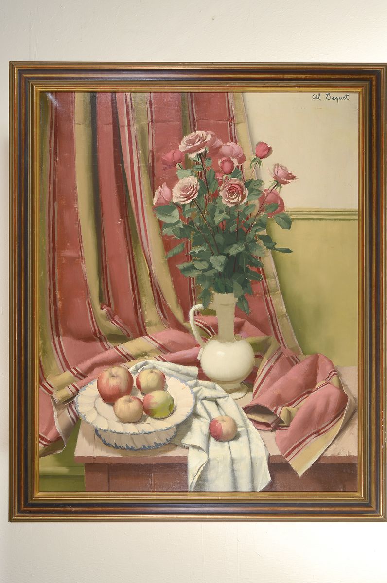 Detail k: Alain Dequet, 1920-1980 französisch, Blumenstillleben mit Rosen und Früchten, so verso auf altem Etikett auf frz. bez., signiert, Öl/Lwd, Rahmen, ...