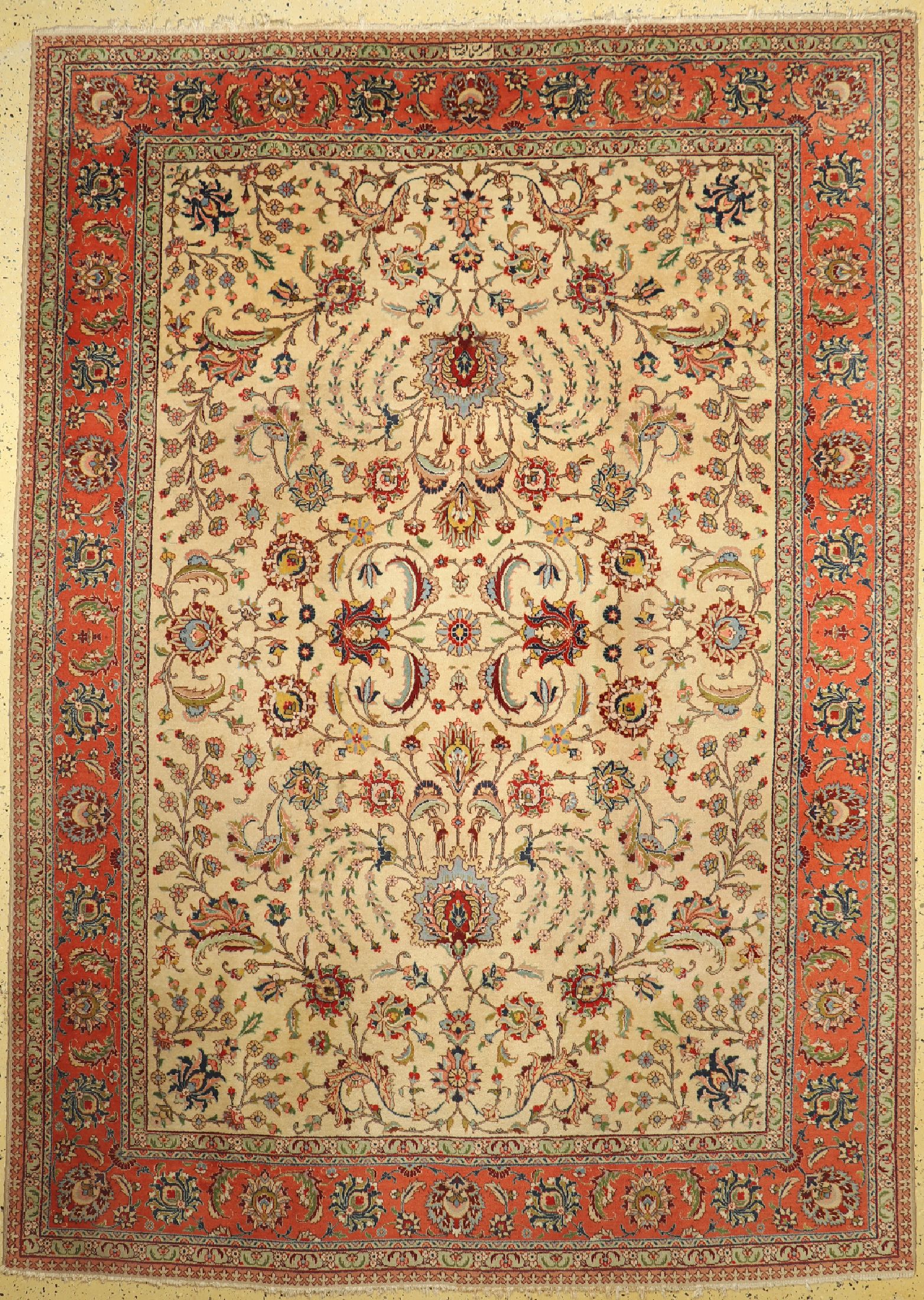 Täbriz alt, Persien, signiert,um 1950, Wolle auf Baumwolle, ca. 340 x 244 cm,Reinigungsbedürftig, EHZ: 2-3
