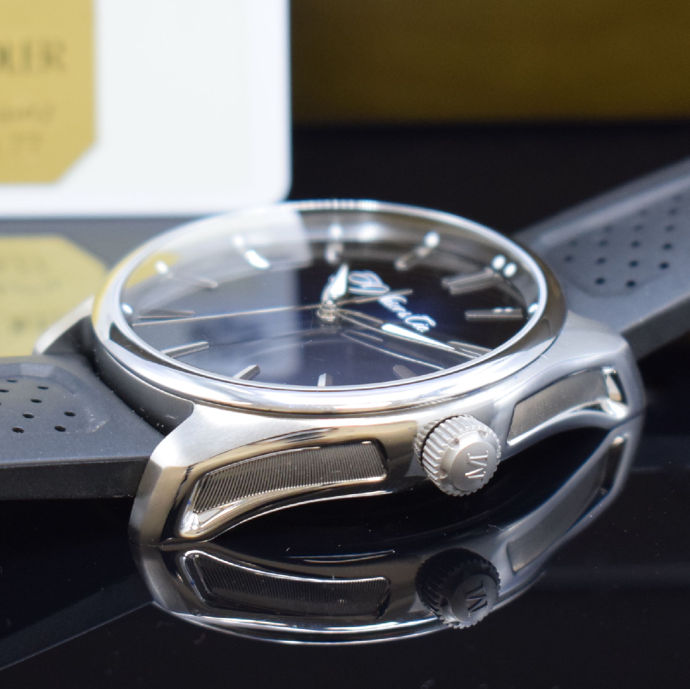 Detail c: H. MOSER & Cie Pioneer Centre Seconds Midnight Blue feine Herrenarmbanduhr Referenz 3200- 1200, Schweiz um 2018, Automatik, beids. vergl. u. verschr. ...