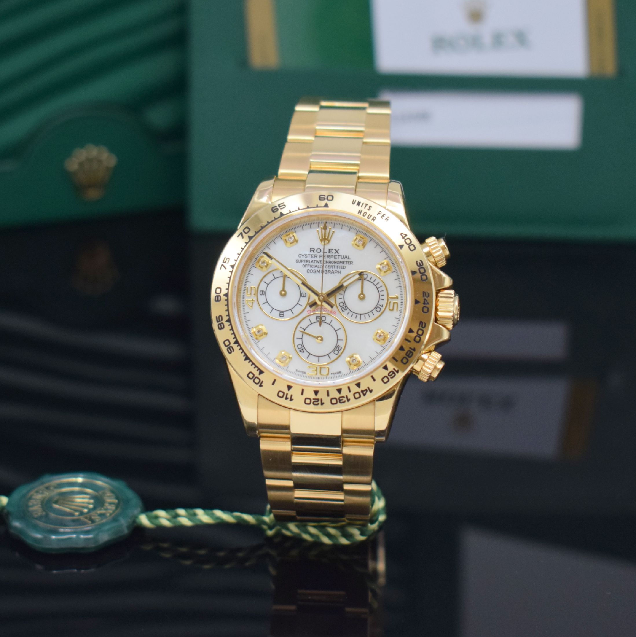 ROLEX Herrenarmbanduhr Oyster Perpetual Cosmograph Daytona Referenz 116508, Automatik, LC 100, Chronometer der Superlative in GG 750/000 inkl. ...